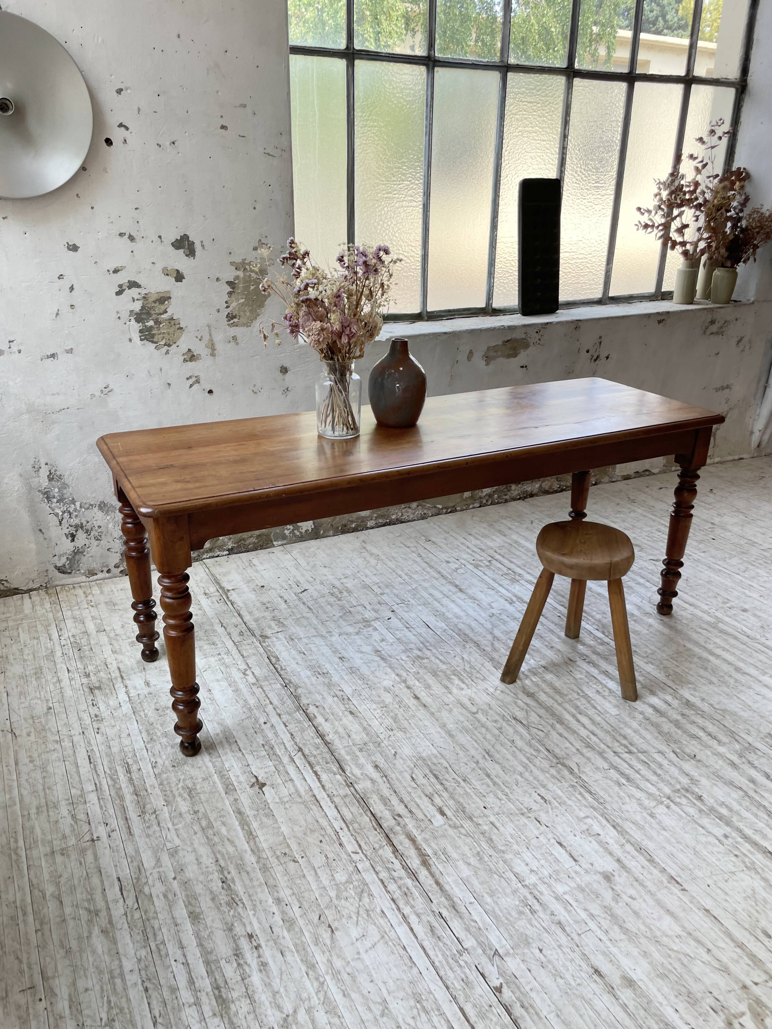 Walnut farm table 185 cm