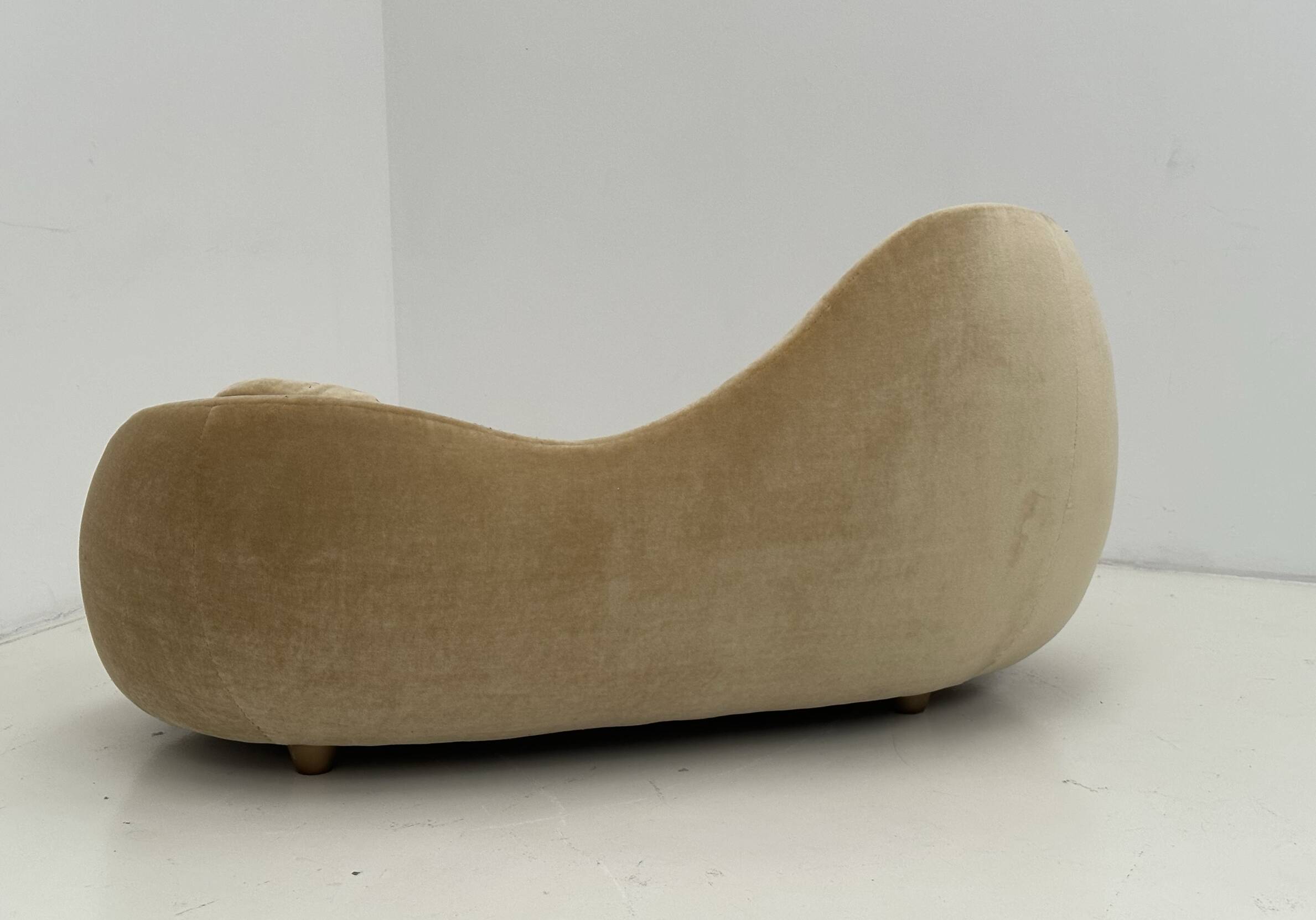 Italian Art Deco sofa