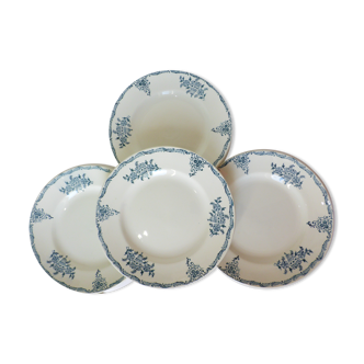 4 assiettes plates en terre de fer de St Amand