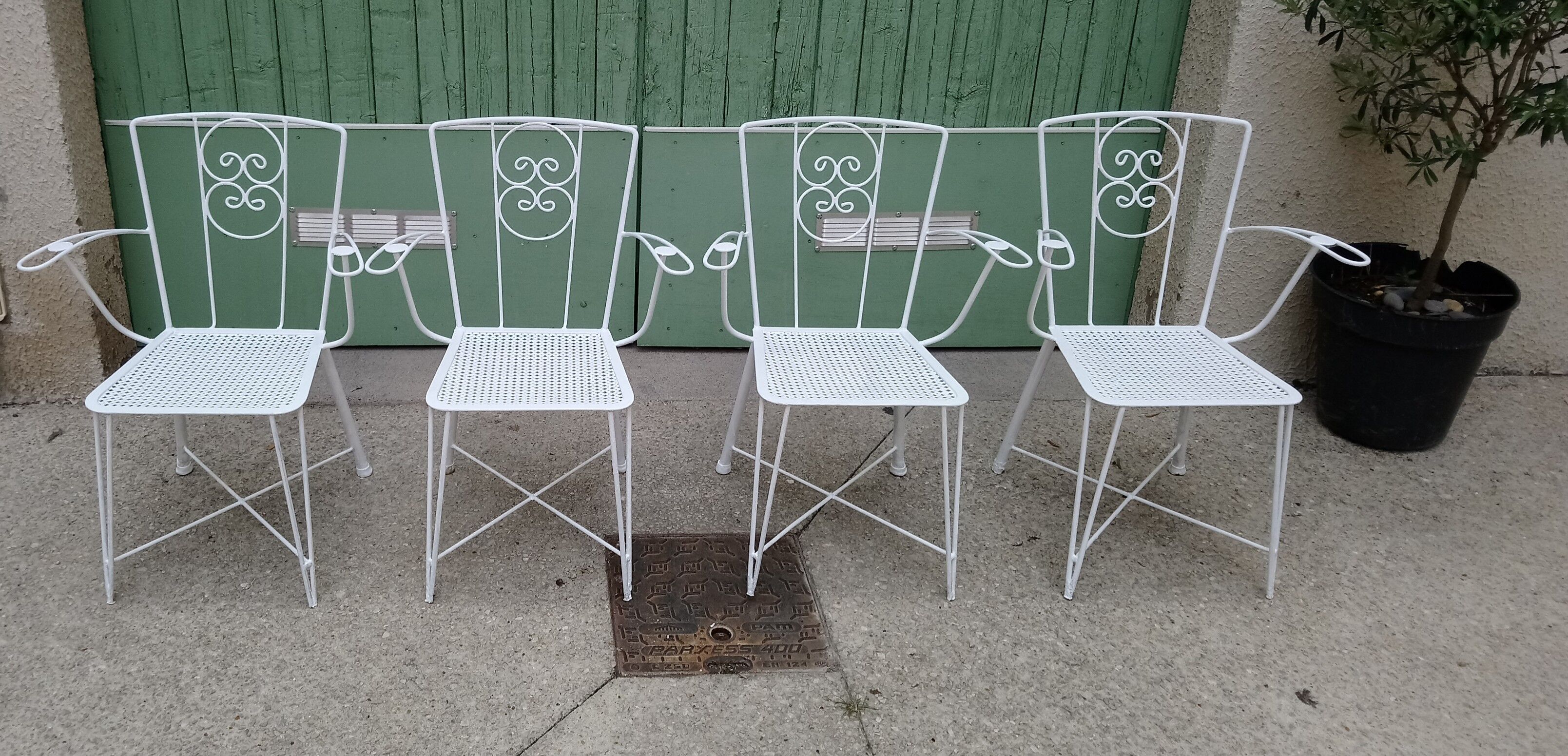 Garden set in wrought iron  60s 70s