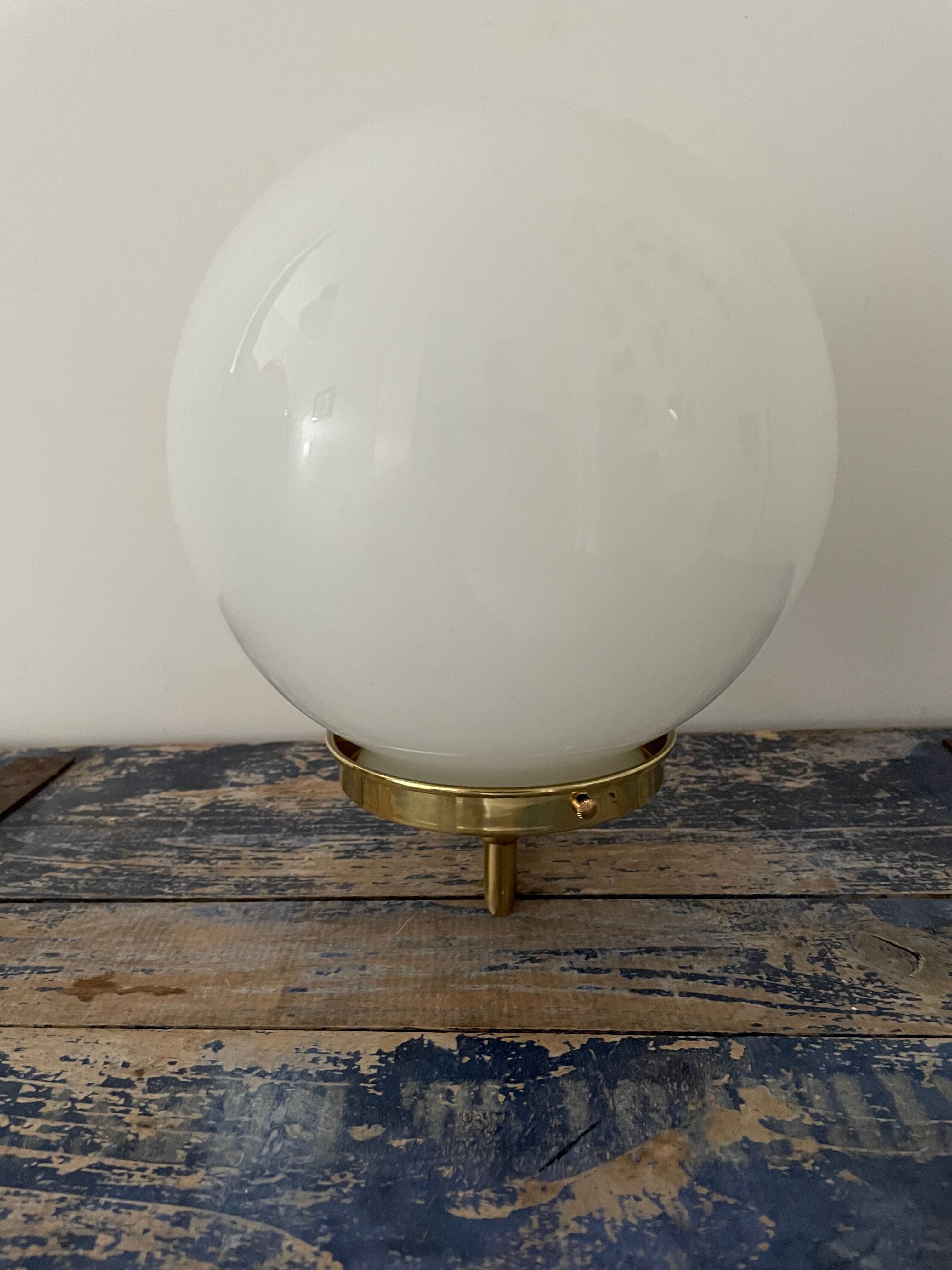 New electrified vintage globe wall lamp