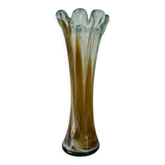 Grand vase en verre soufflé
