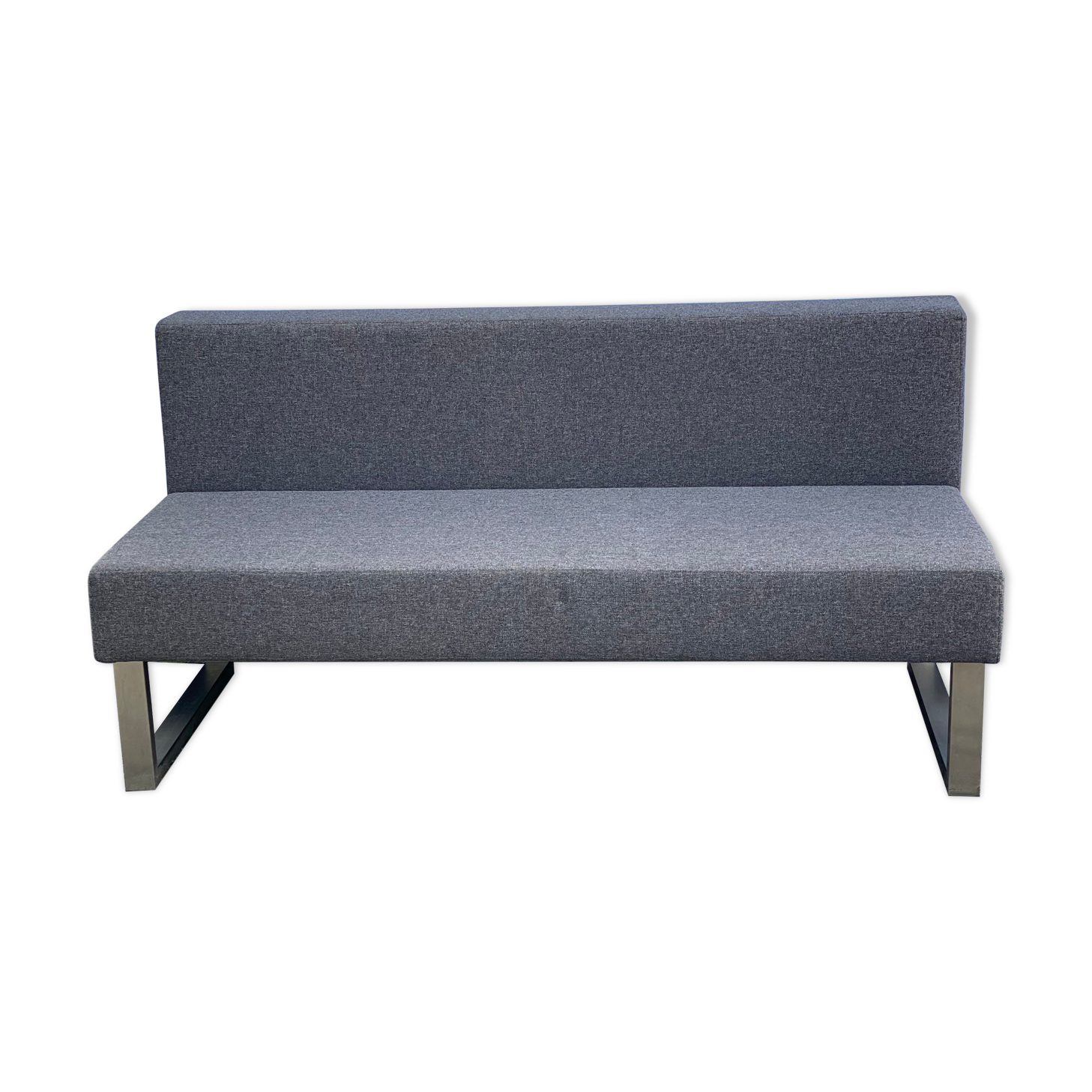 Contemporary 3-seat bench