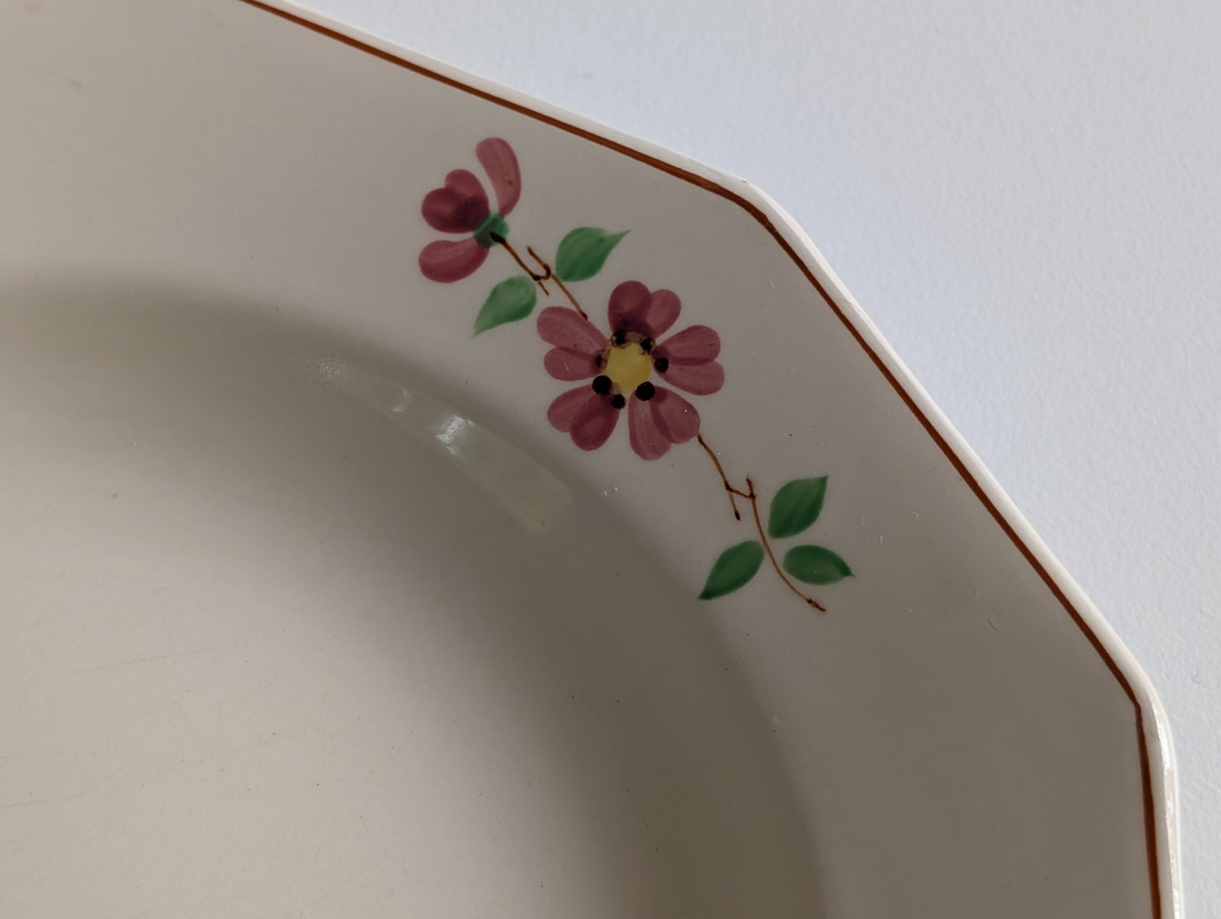 Moulin des Loups plates model "Janine"