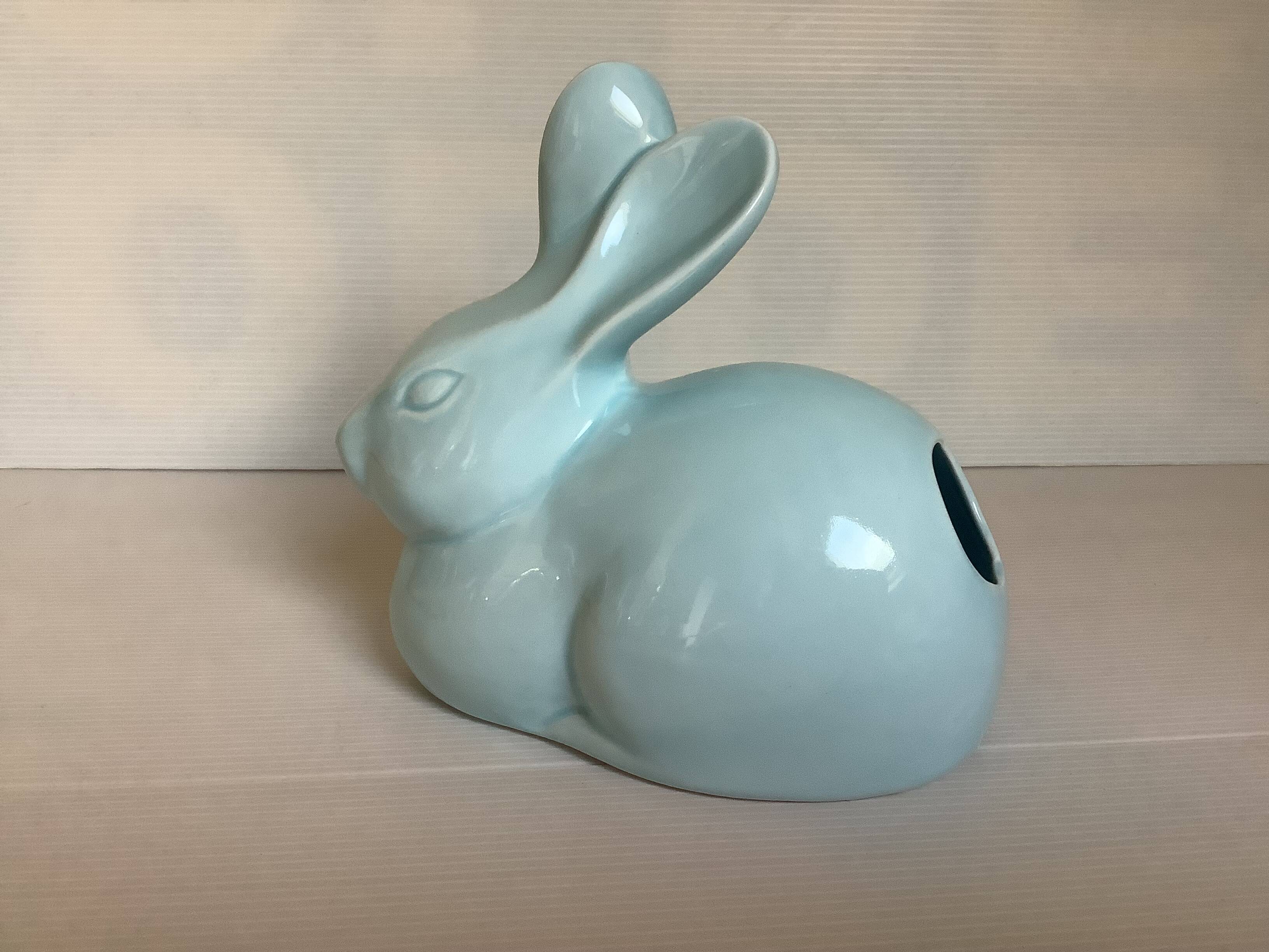 Blue earthenware cotton rabbit