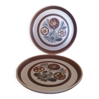 Assiettes en grès