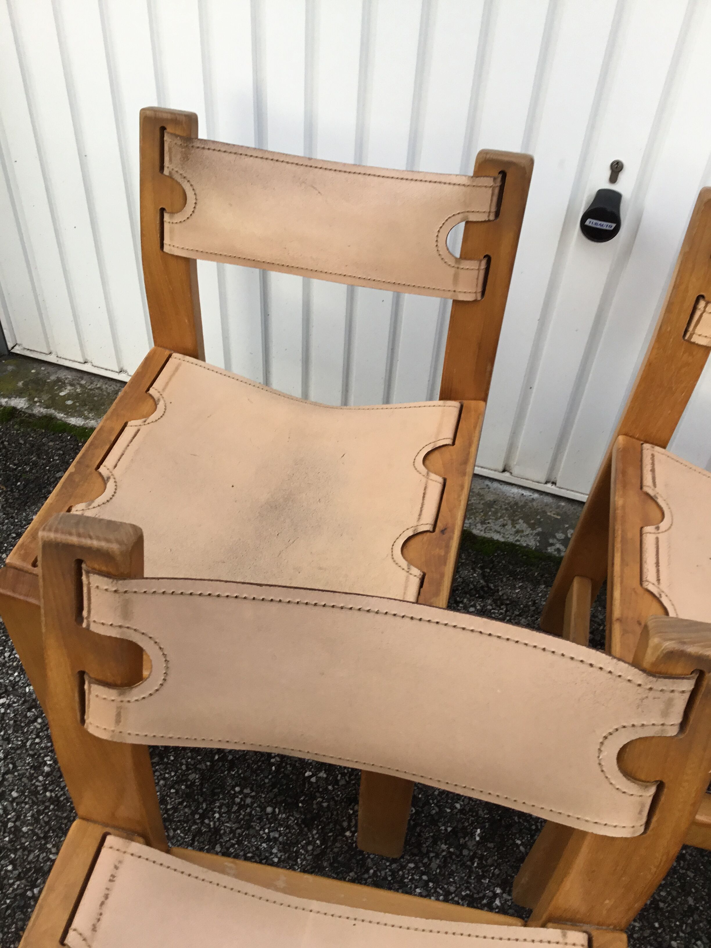 Maison Regain chairs