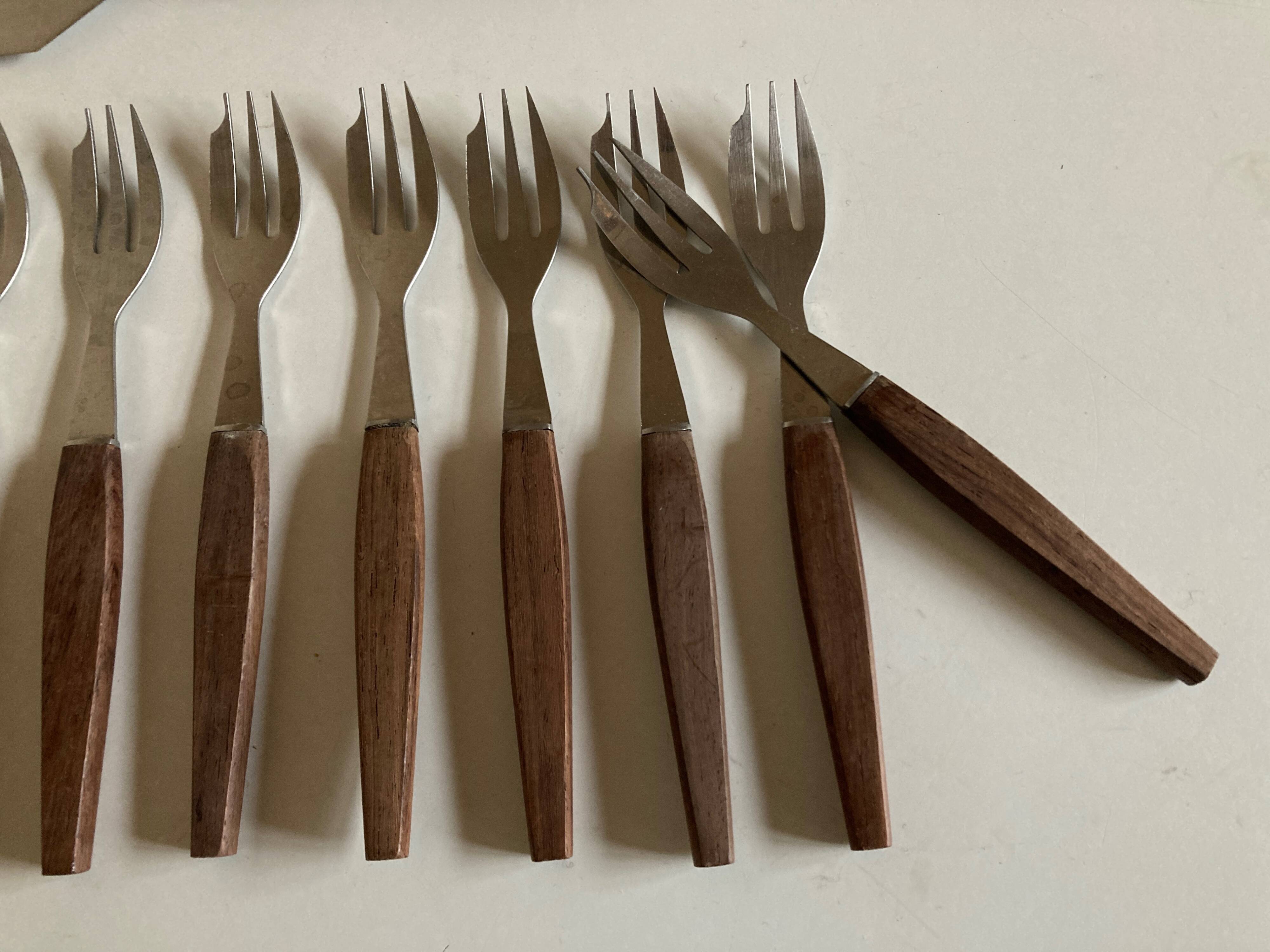 Set of 12 teak dessert forks 1960 Scandinavian