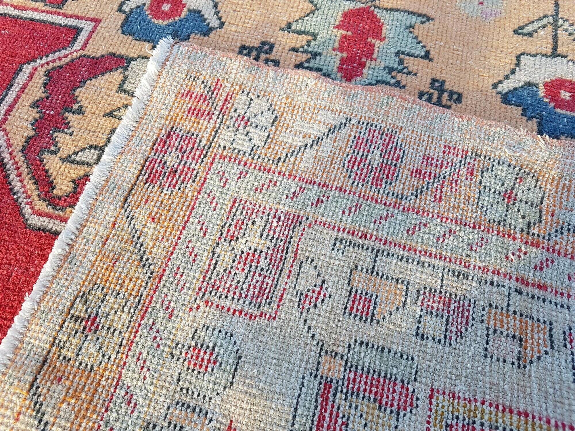 Vintage Turkish handmade rug 143x273 cm