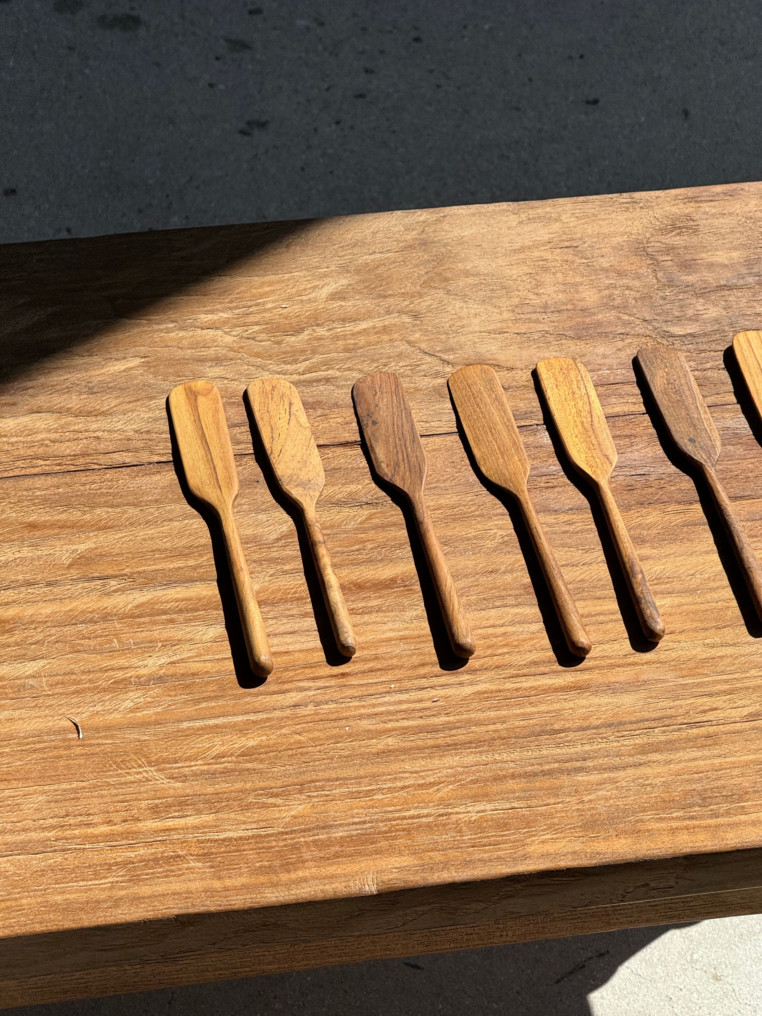 Small spatula, teak spreading knife, Indonesian monoxyle L18 l2.