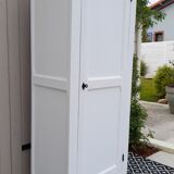 Bonnetière / Wardrobe