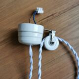 Opaline suspension with up and down