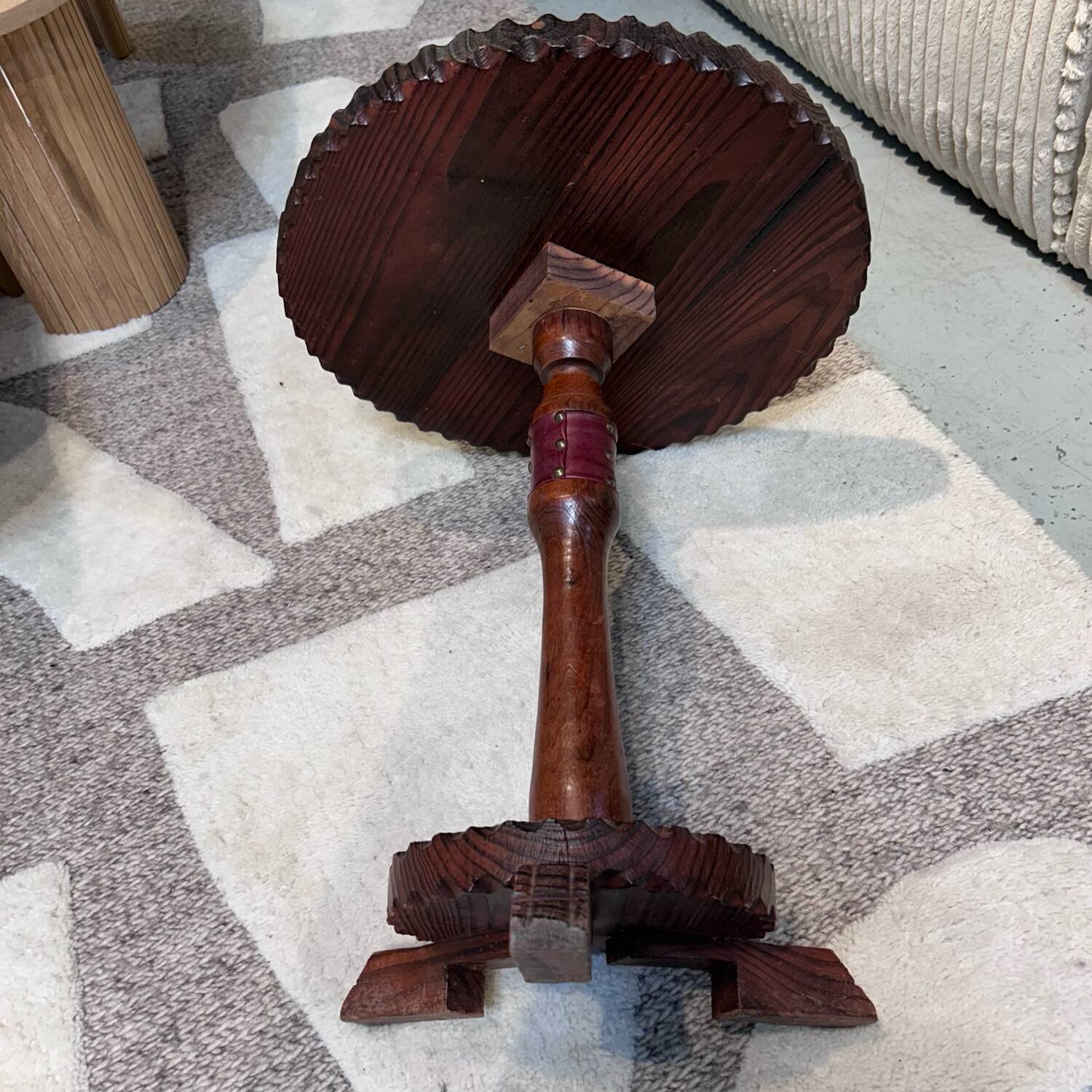 Berber style pedestal table