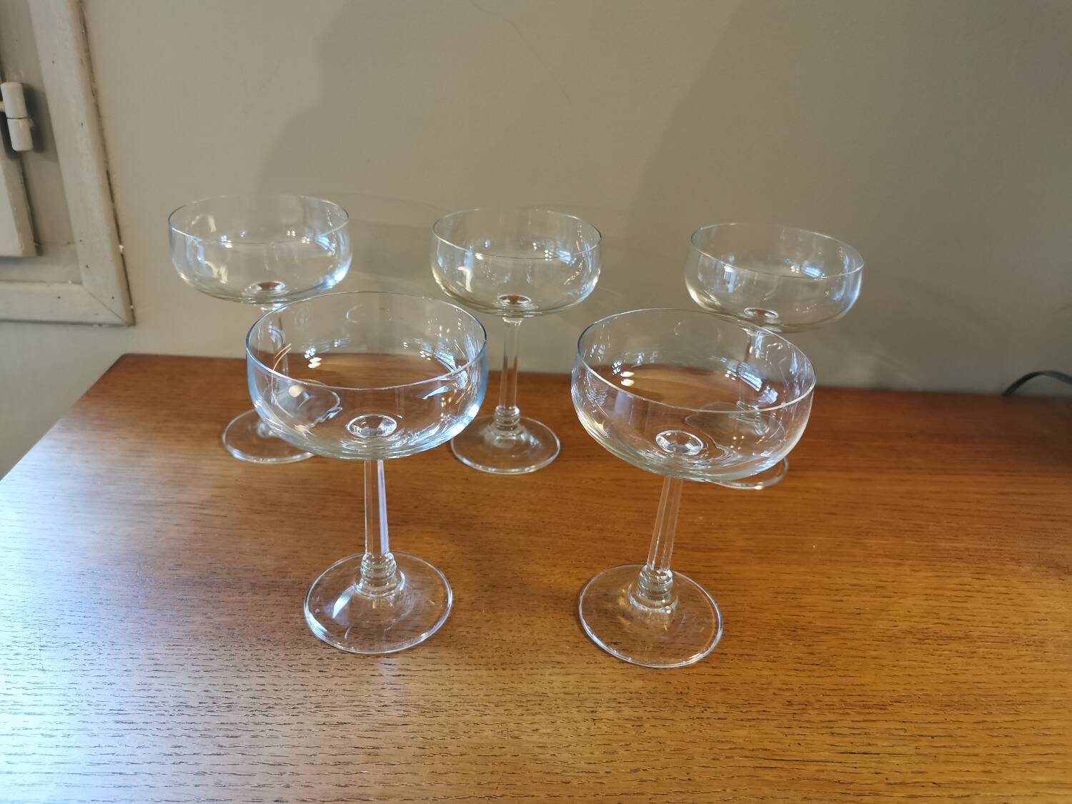 Set of 5 vintage crystal champagne glasses