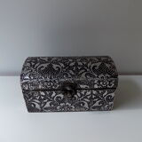 Silver metal jewelry box
