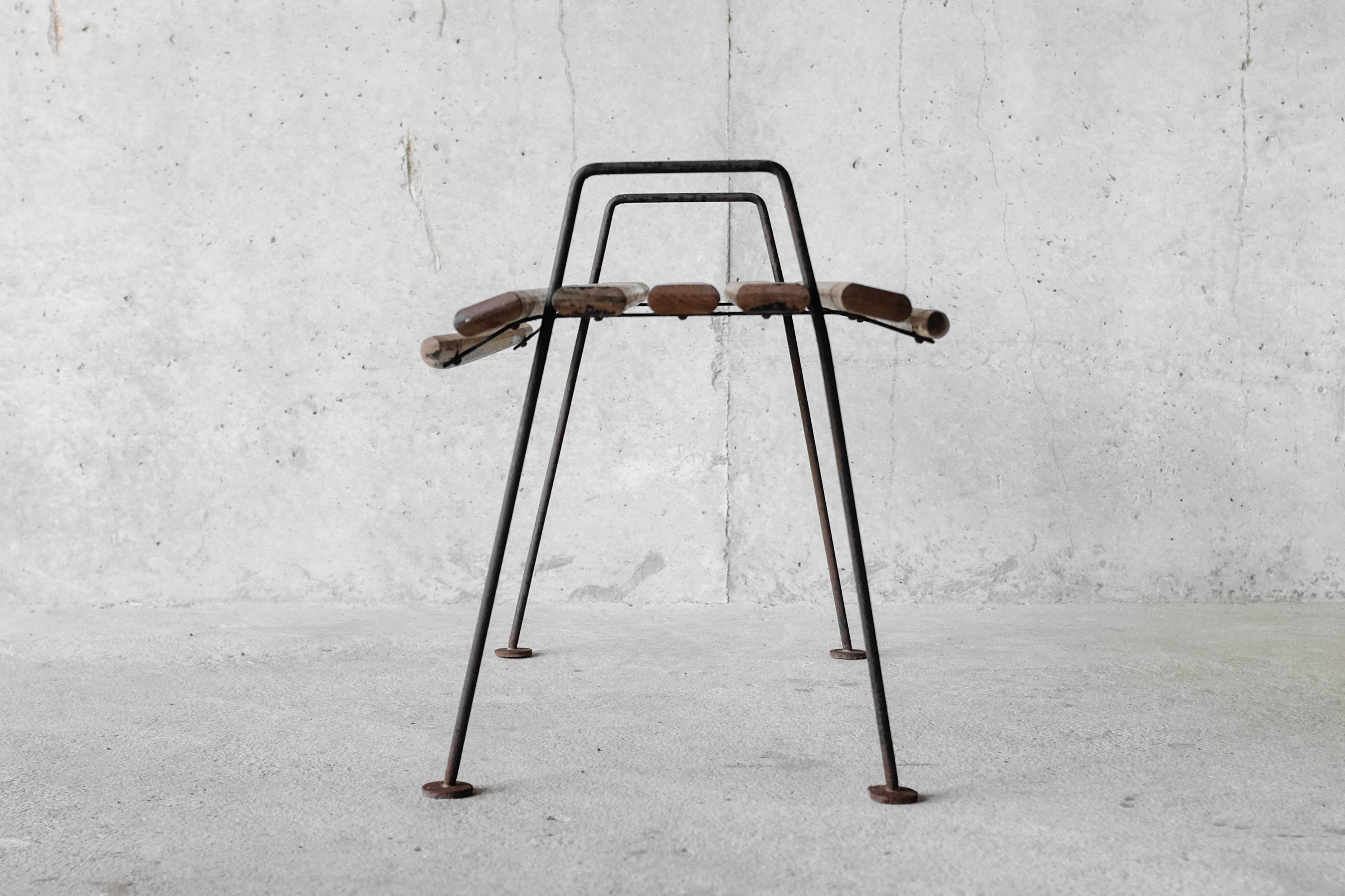 Stool with minimalist wood and metal slats