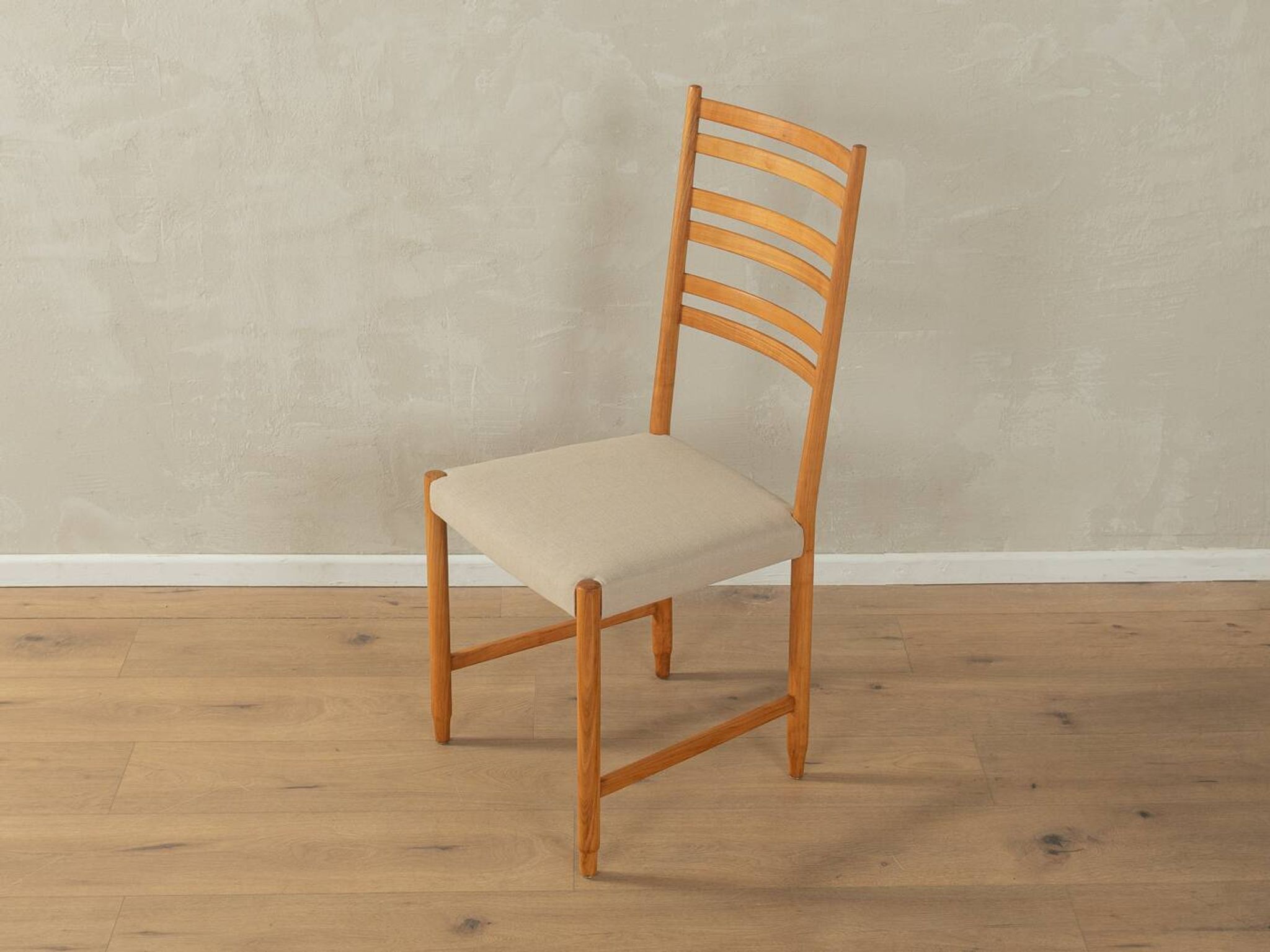 4 chaises de salle à manger des années 1960