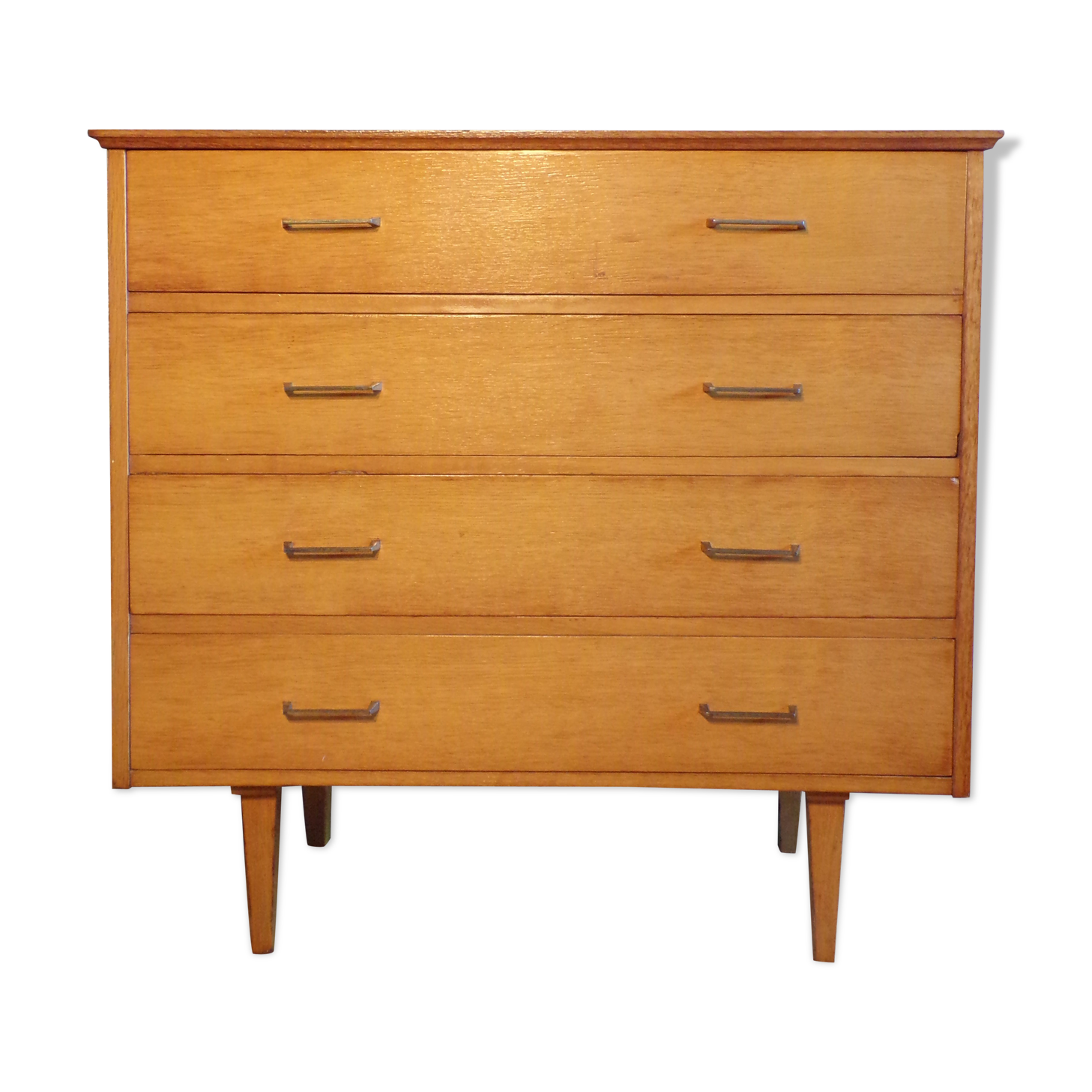 Vintage dresser 4 drawers