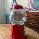 Candy dispenser