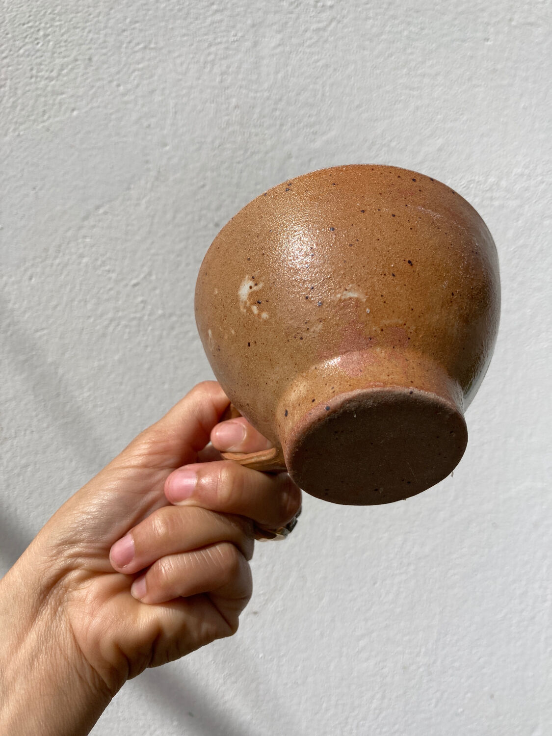 4 vintage stoneware cups