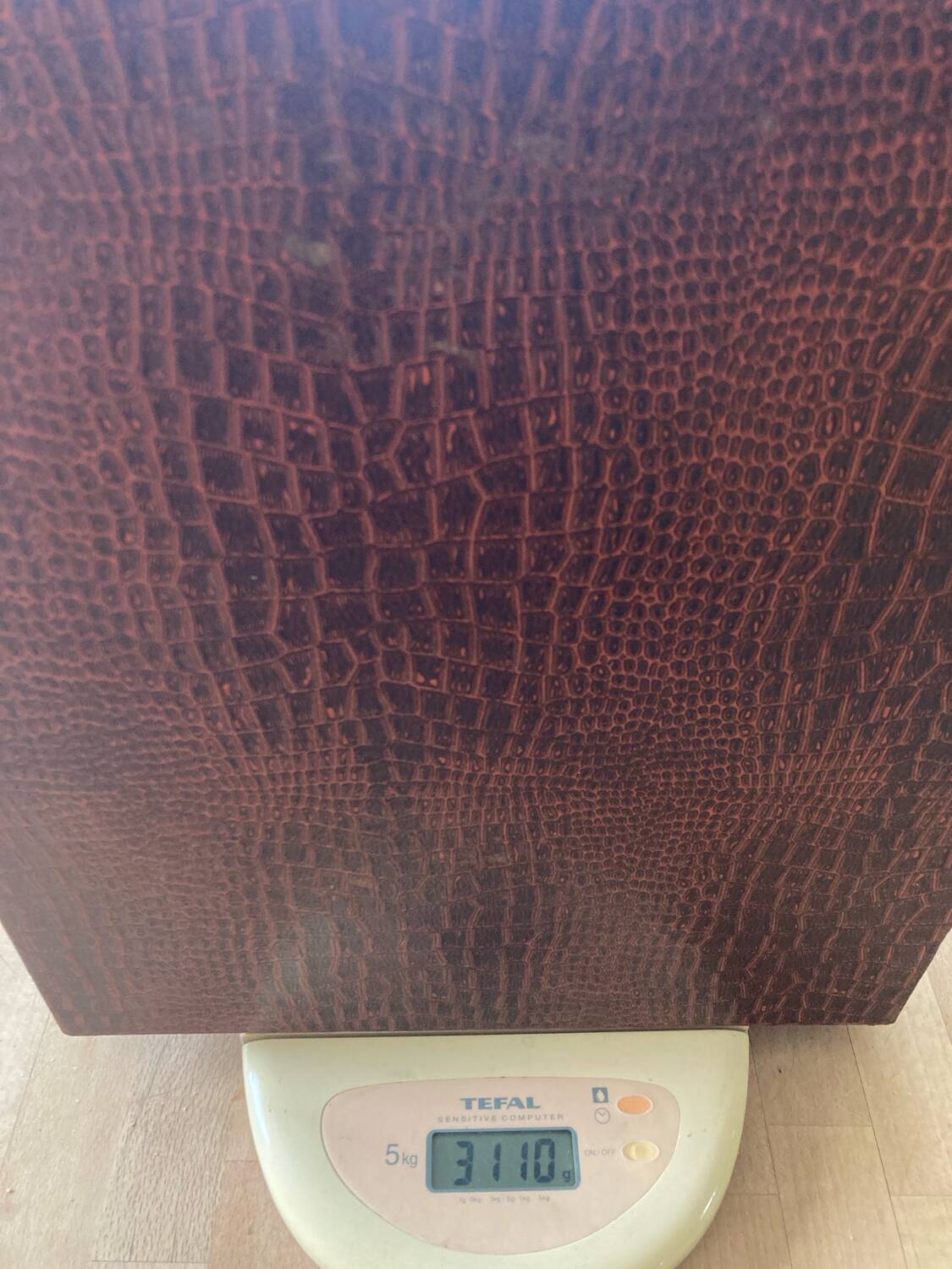 1960s cutlery box with Croco-style coating