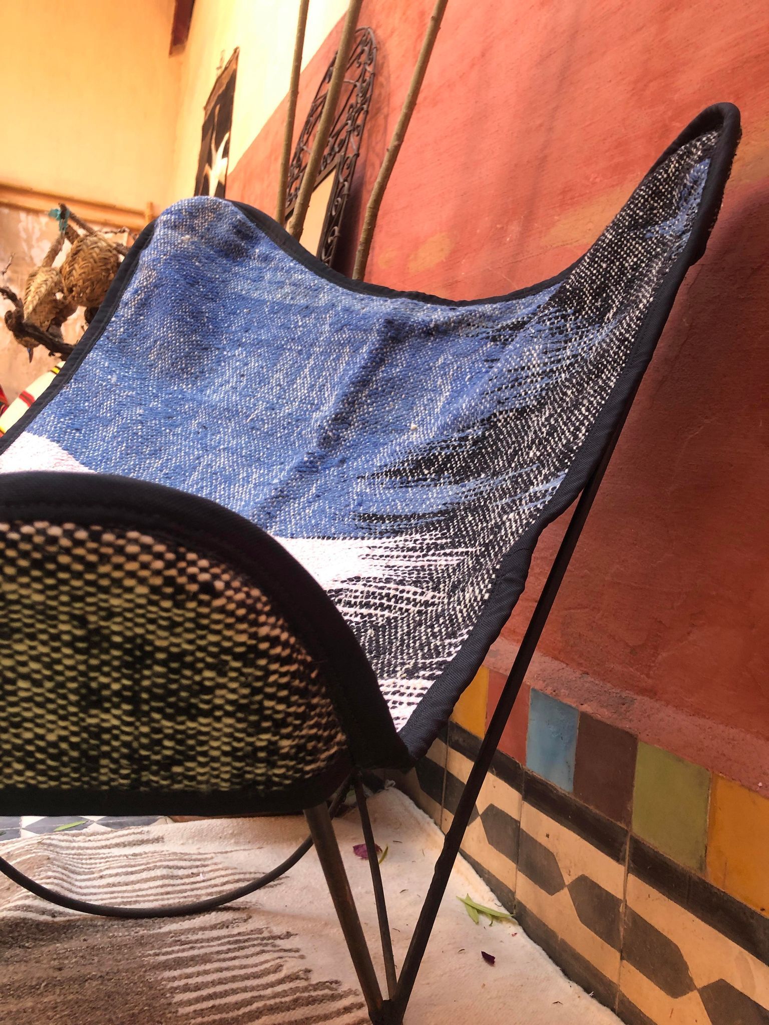 Armchair X blue