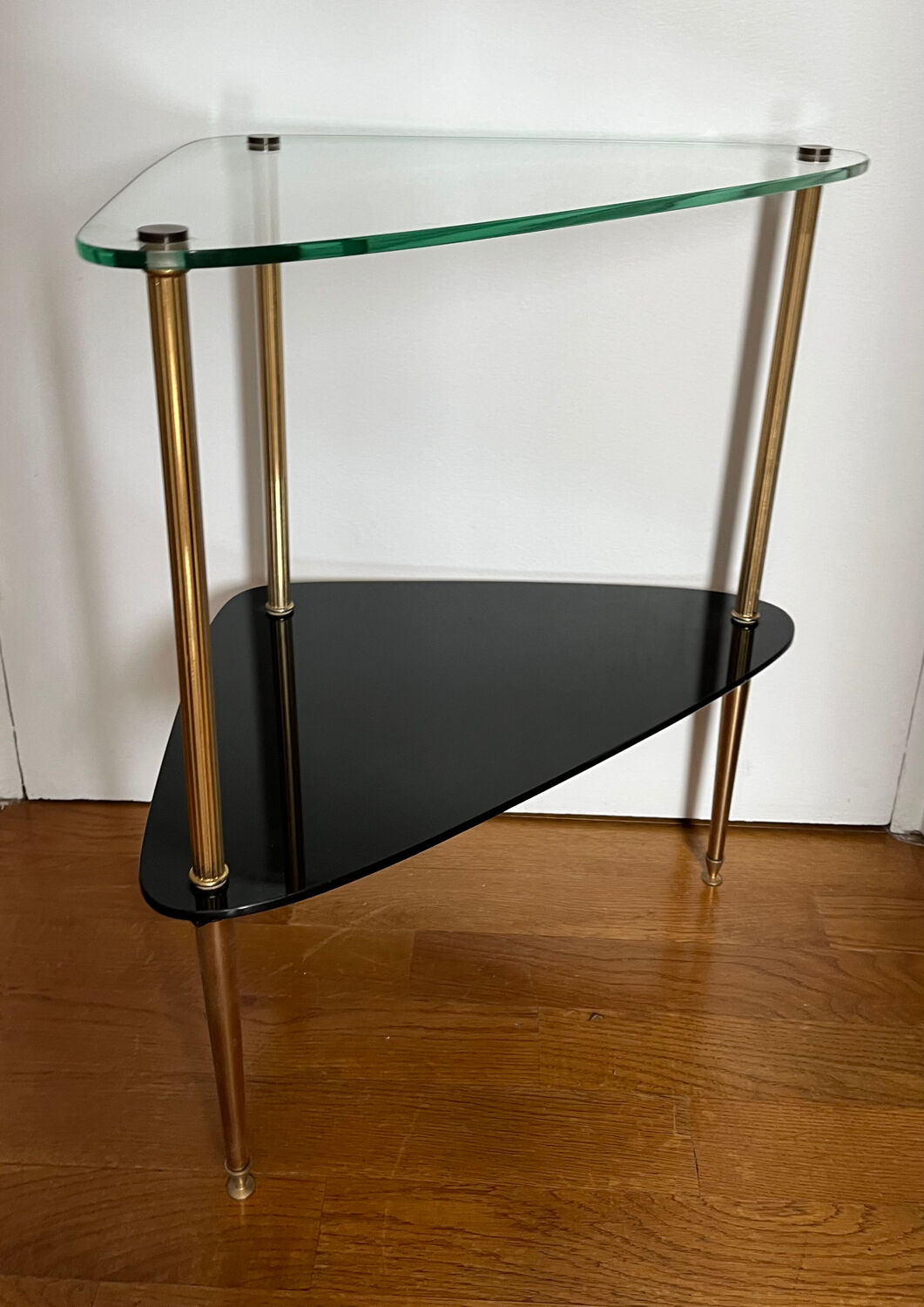 Vintage corner shelf