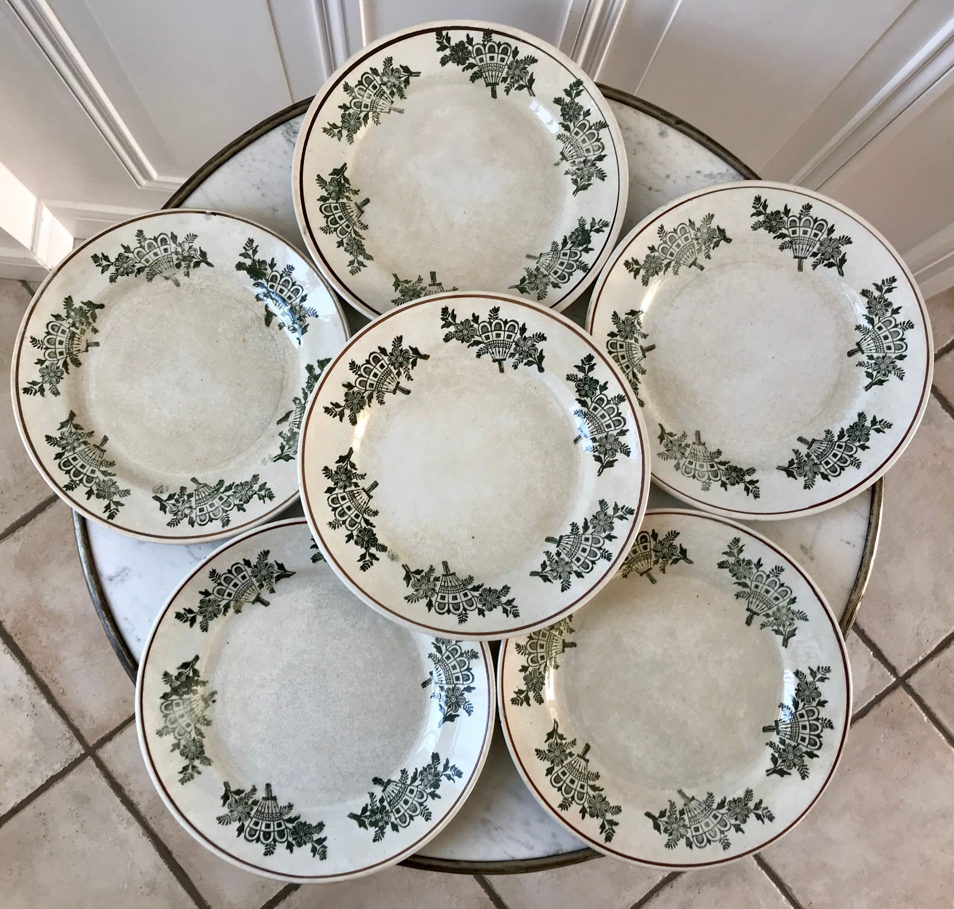 Set of 6 flat plates Iron Earth late nineteenth