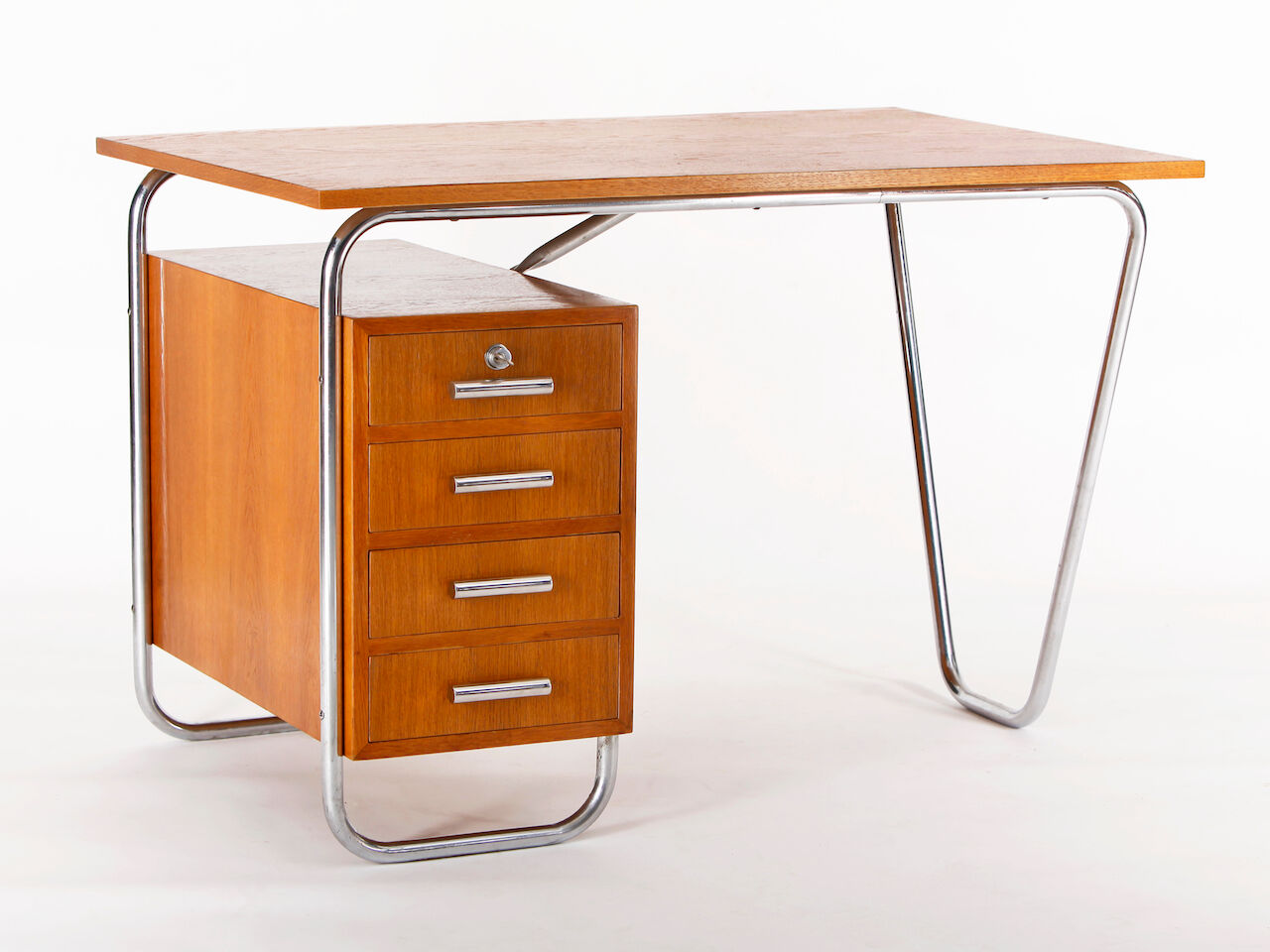 Bureau fonctionnaliste tubulaire en acier, années 1930