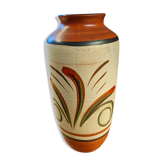 Ceramic vase