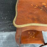 Harness, small old side table.