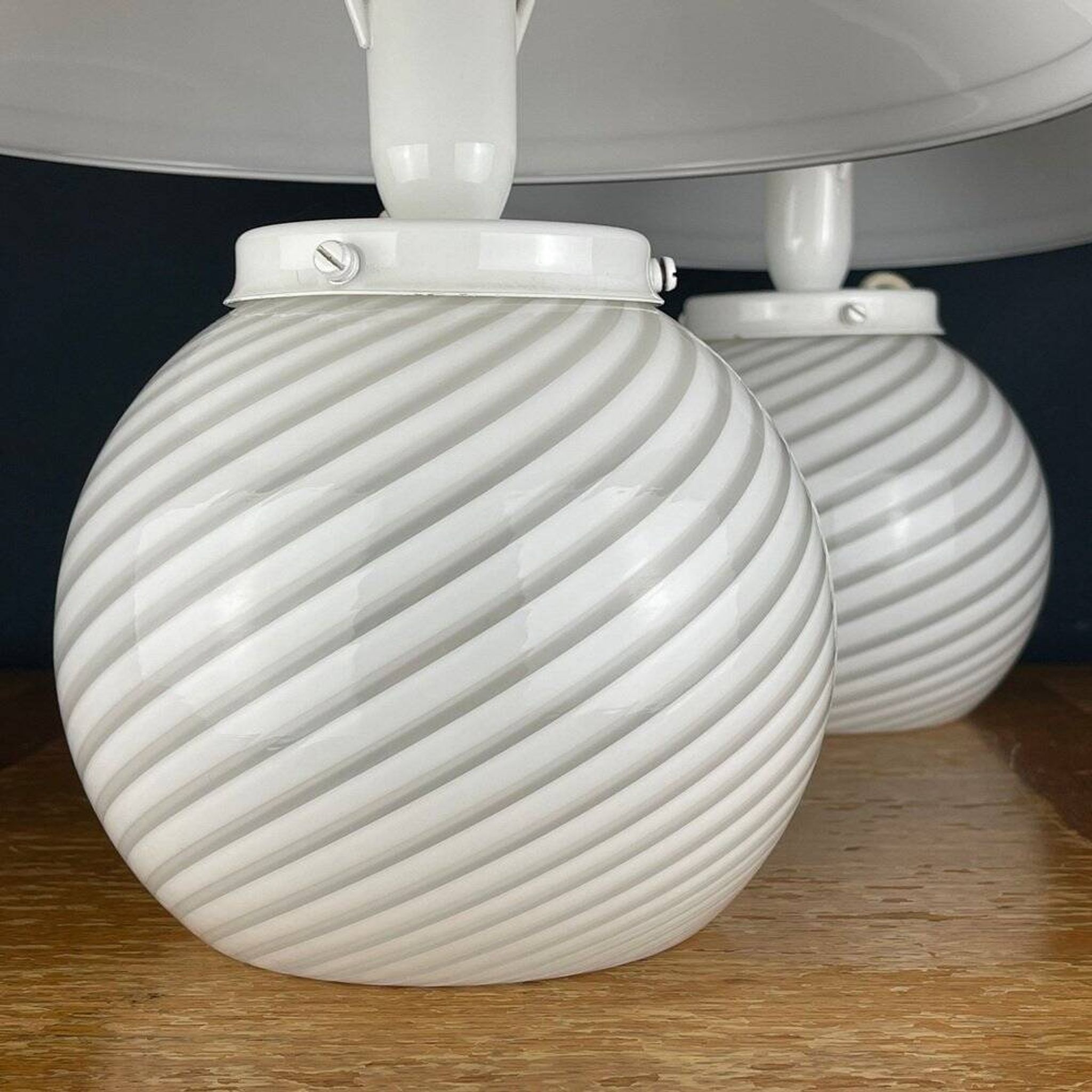 Lampes de table Murano blanches, années 1970, lot de 2