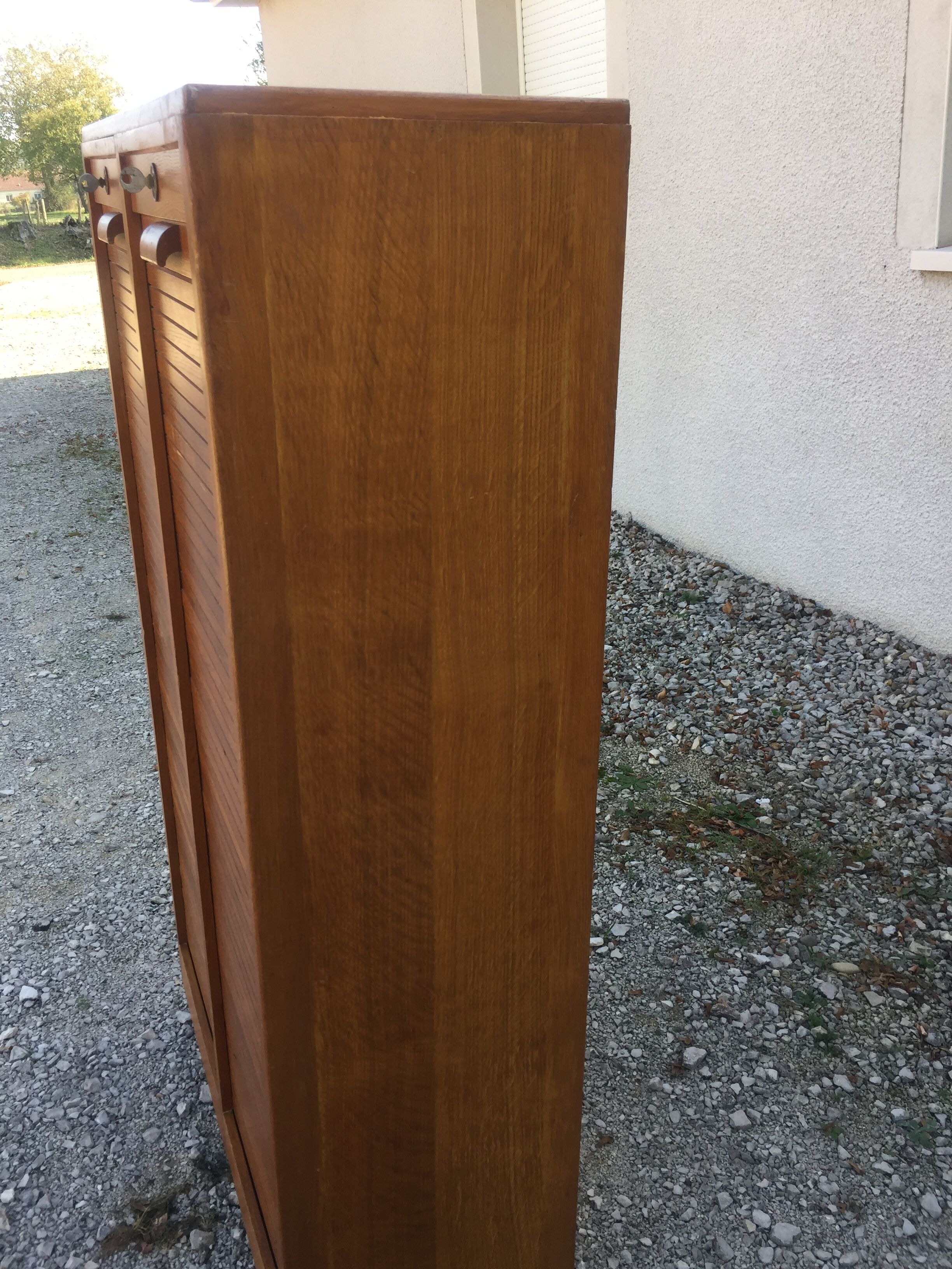Filing cabinet in light oak