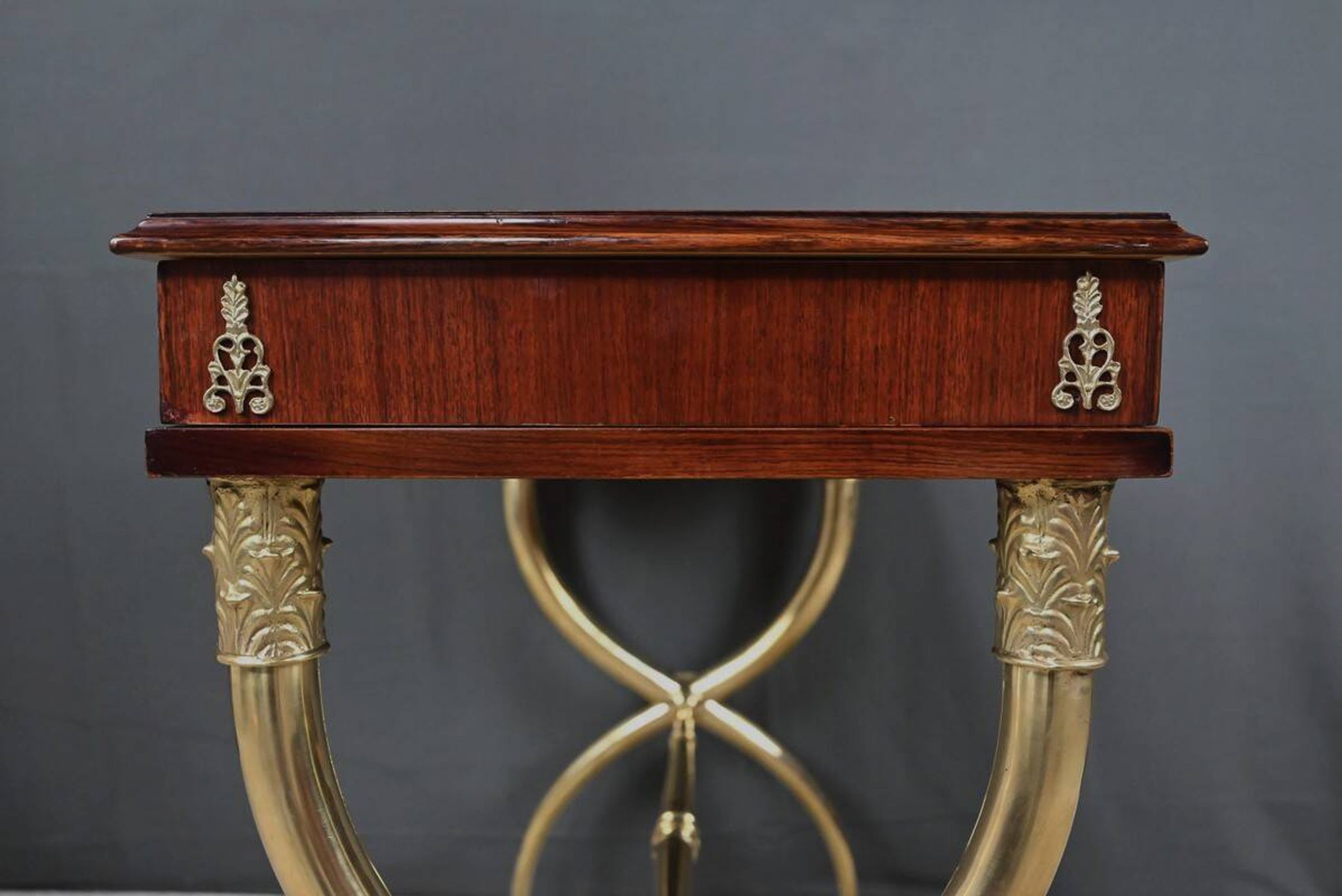Console en placage d’acajou, style Empire – 1re partie XXe