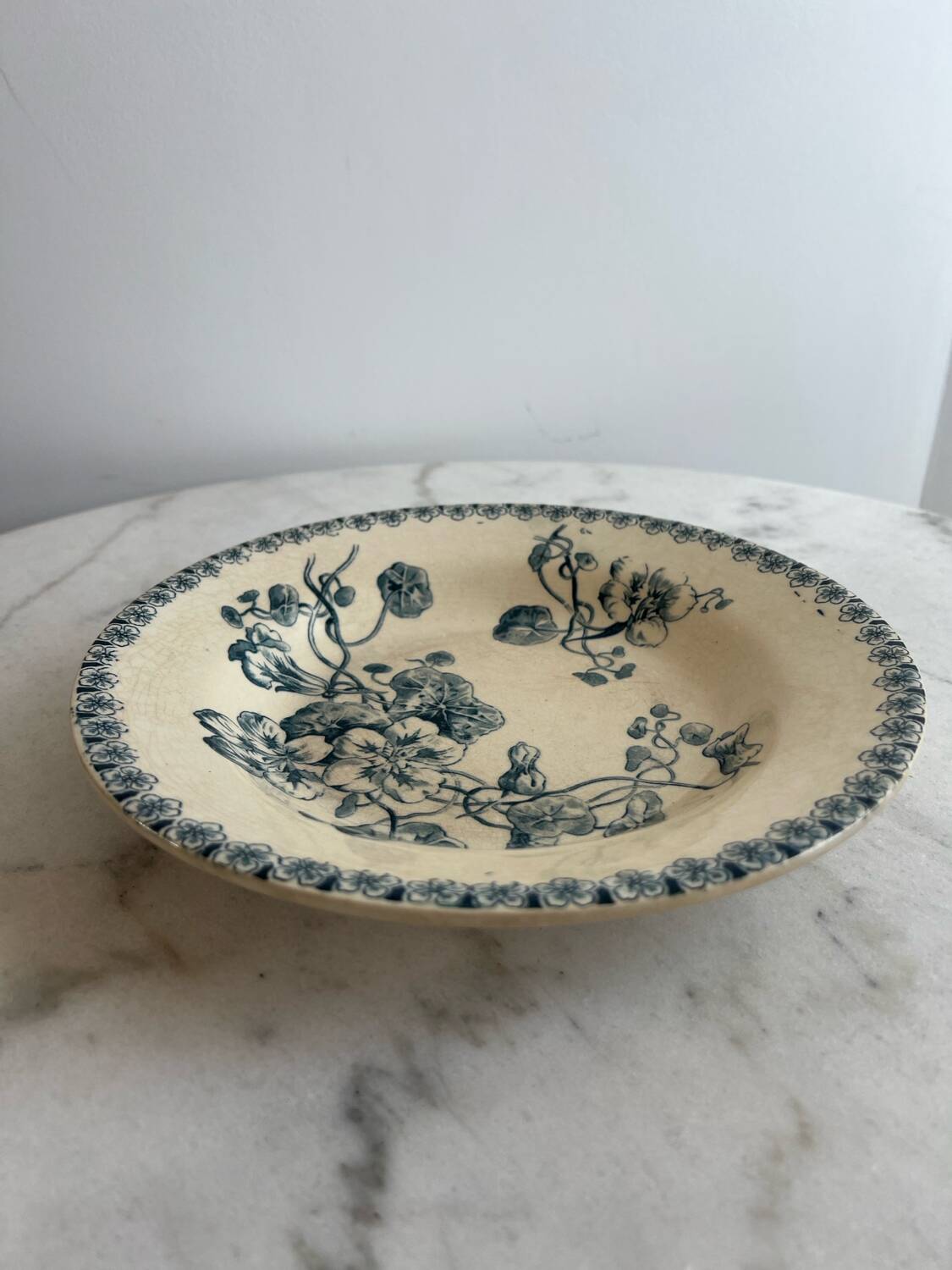 Set of 4 gien ironstone soup plates