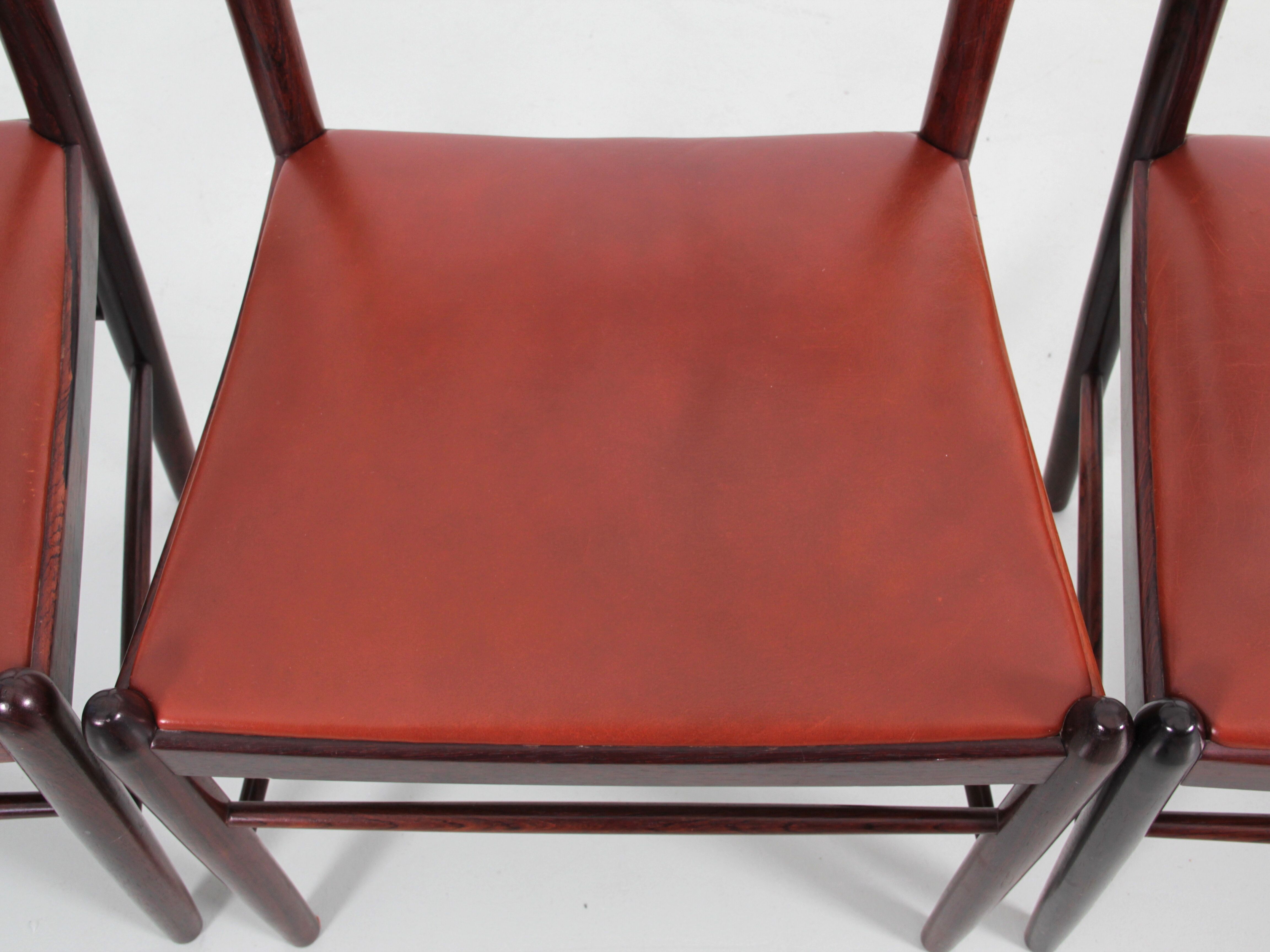 Suite of 4 Scandinavian chairs in Rio rosewood