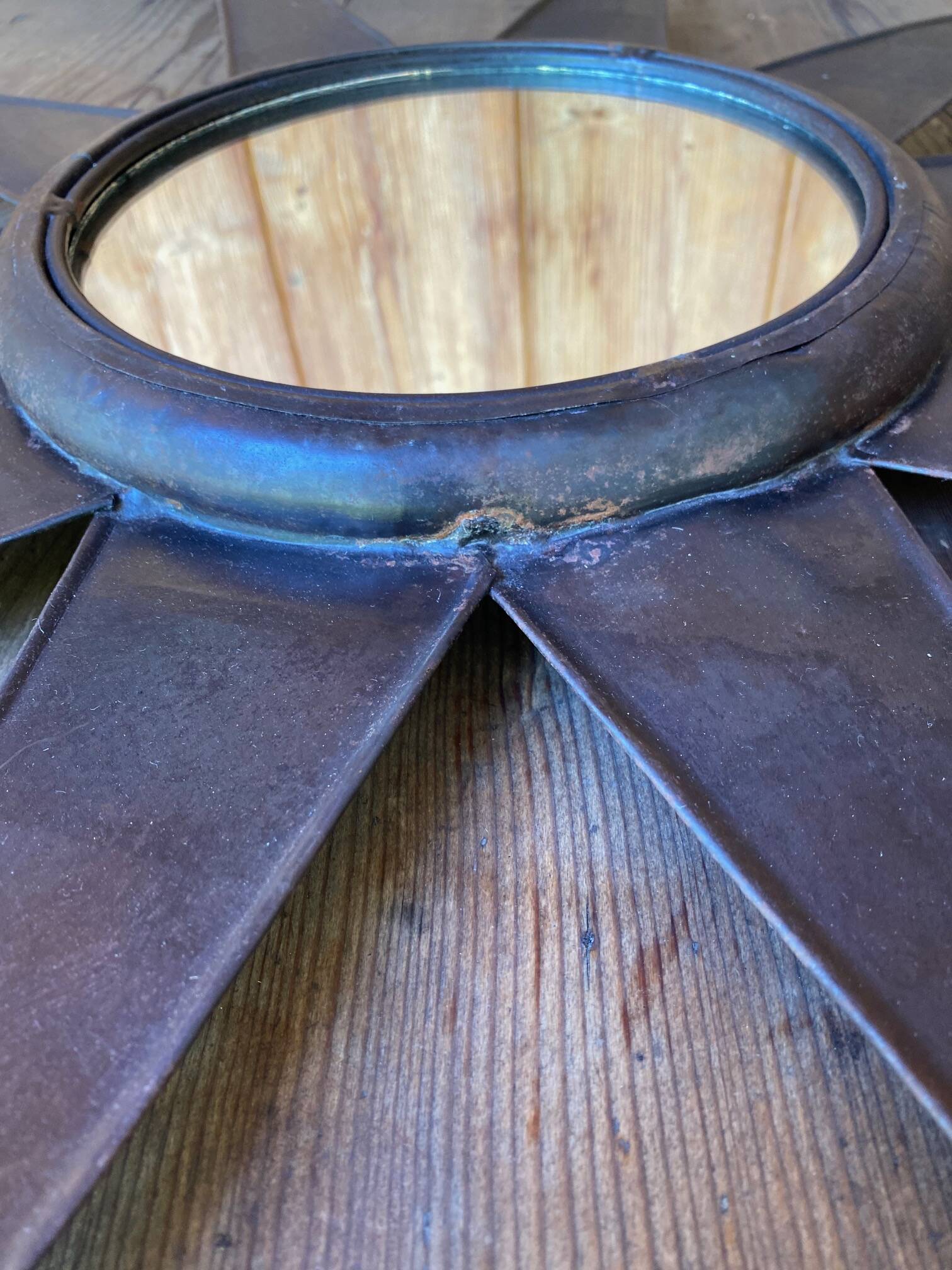 Antique metal sun mirror 70x70cm