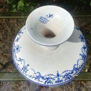 Fruit bowl from the Moustiers de Bordeaux earthenware factory by Jules Vieillard & Cie 1890.95