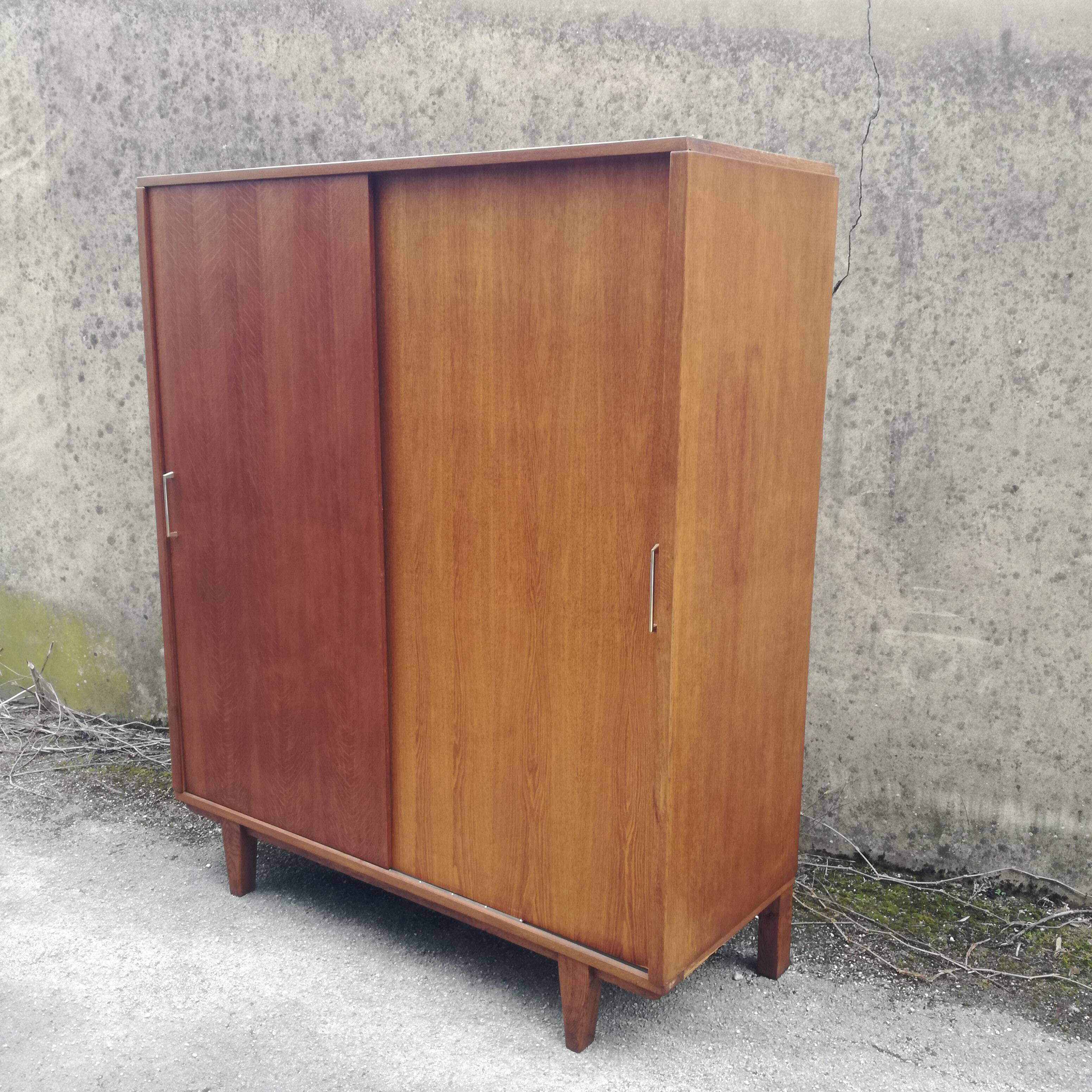 Scandinavian wardrobe 1960 with sliding doors - 160x185