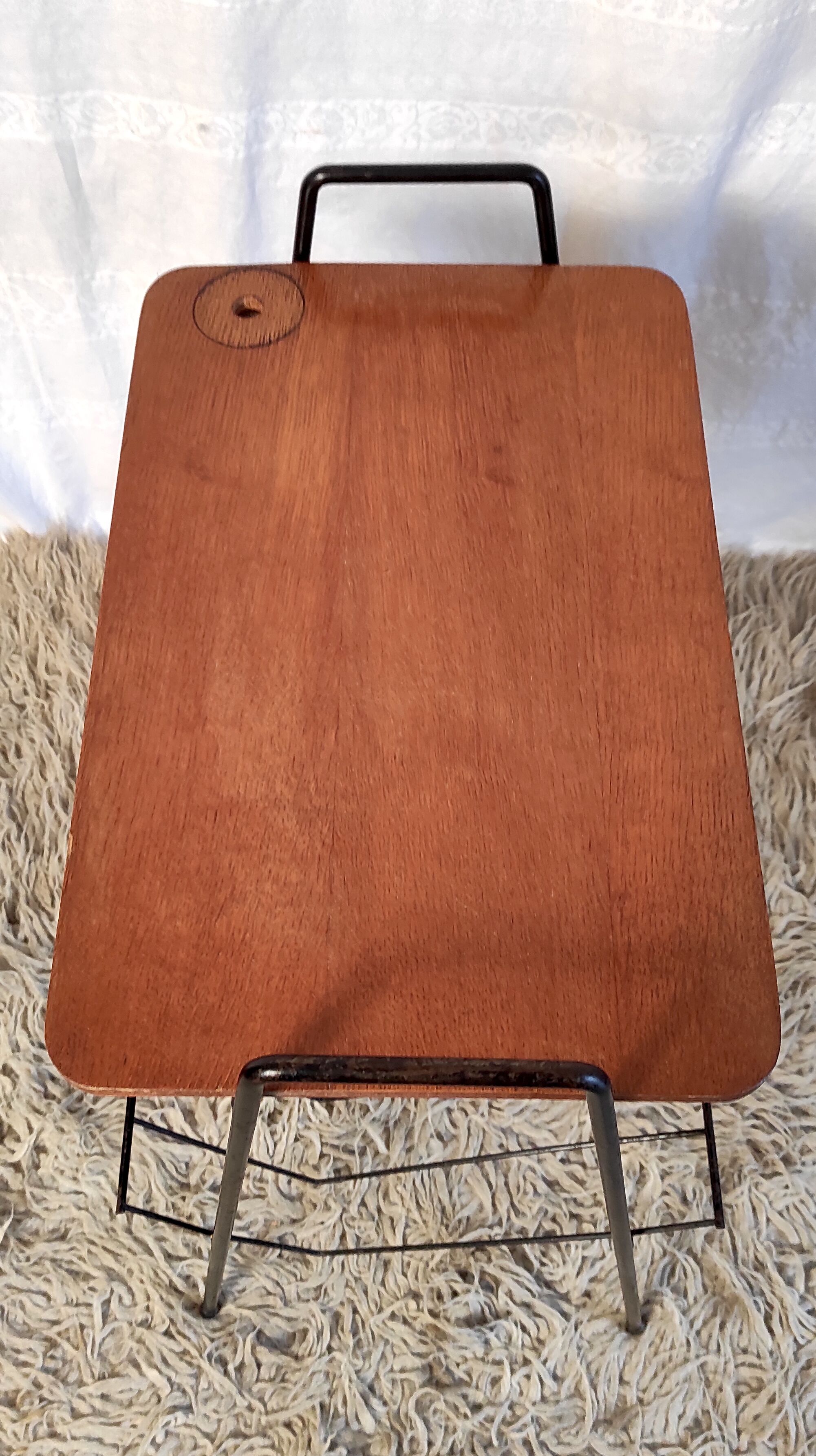 Side table and magazine door – 50s