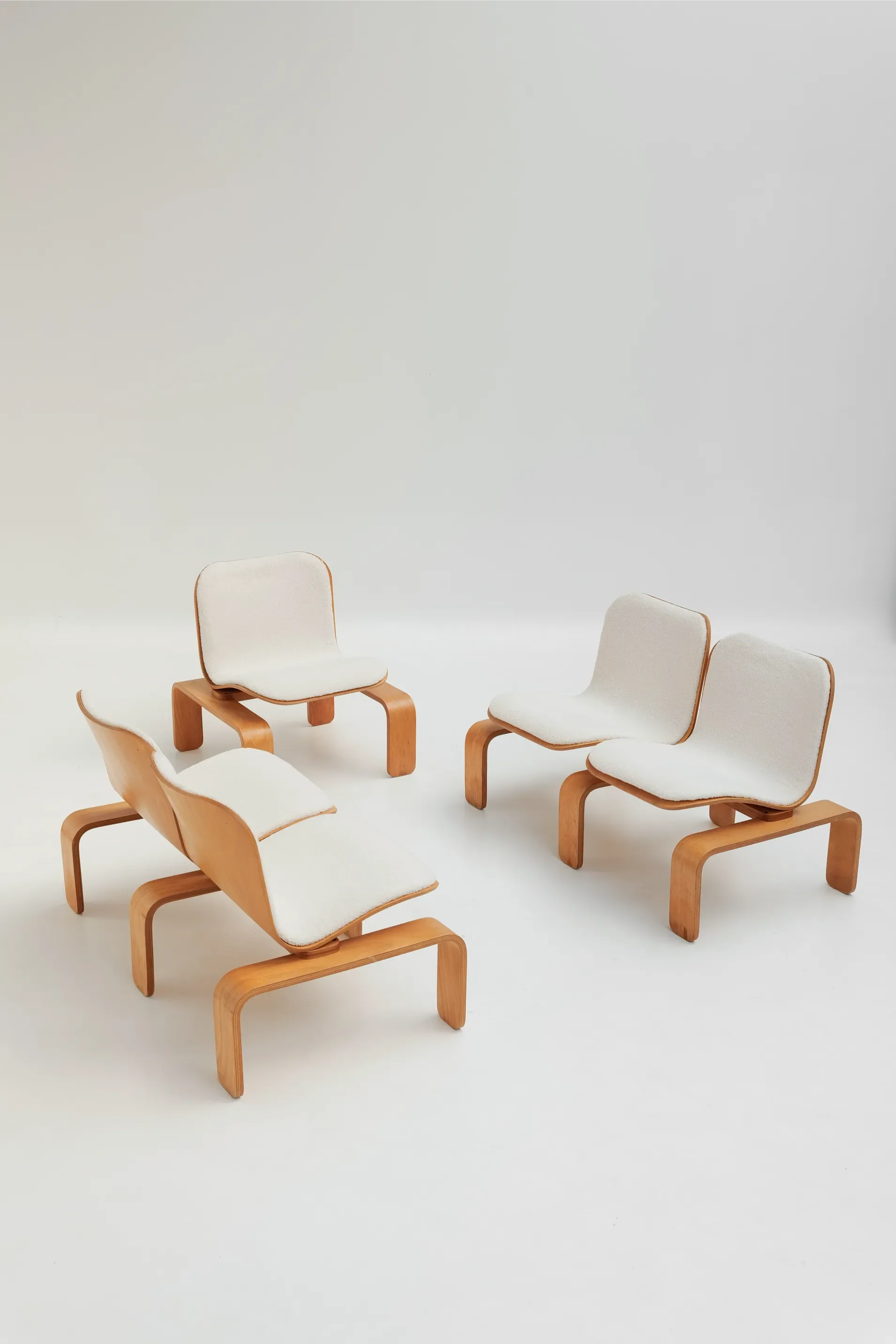 Living room set by Jean-Michel Chaudeurge for Steiner