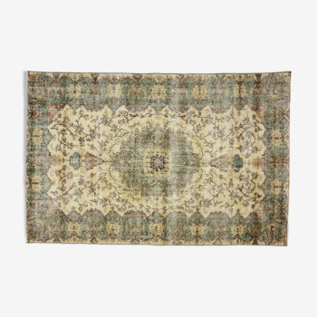 Anatolian handmade vintage rug 250 cm x 167 cm