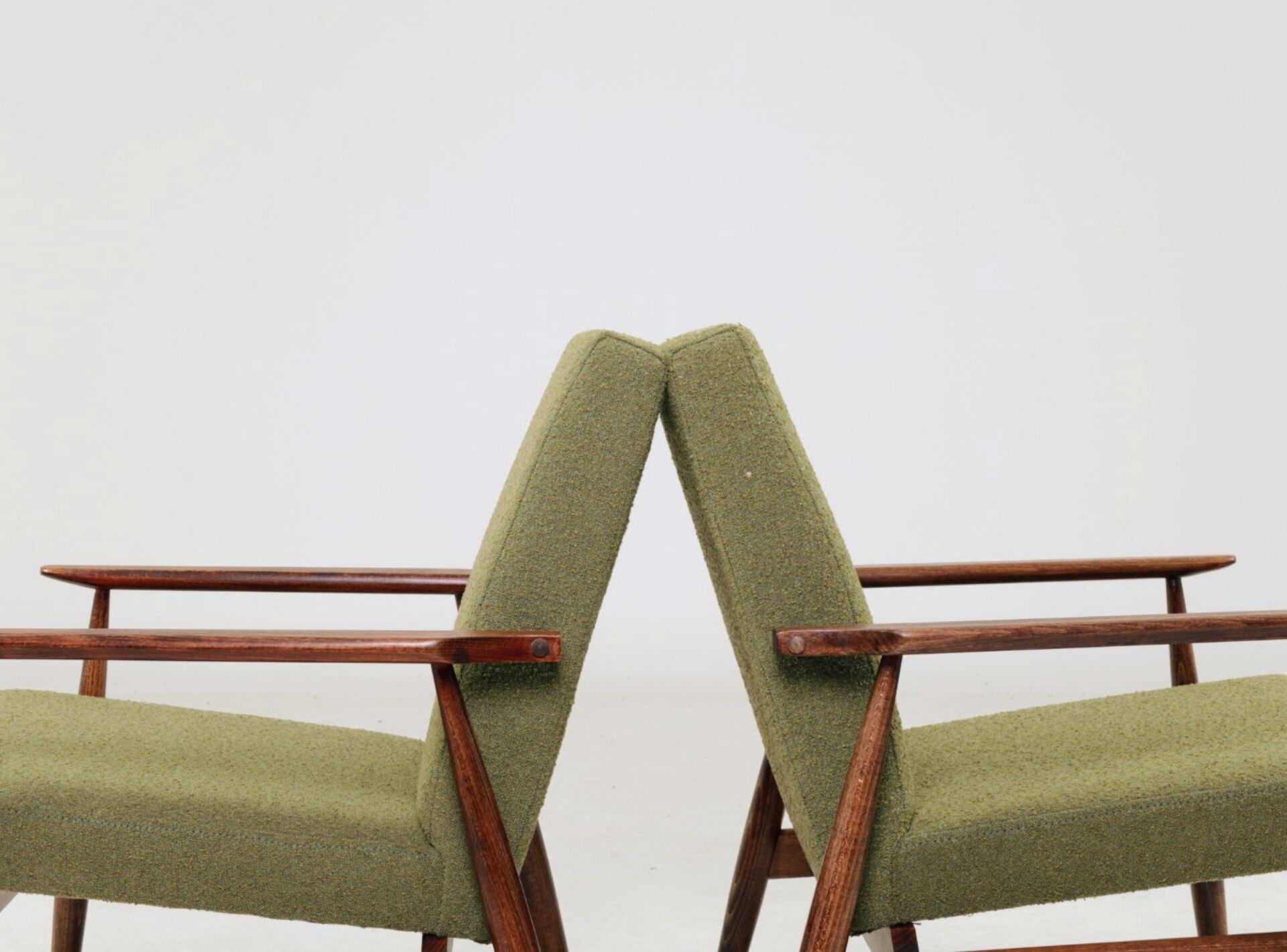Pair de fauteuils scandinave mid century bouclette verte