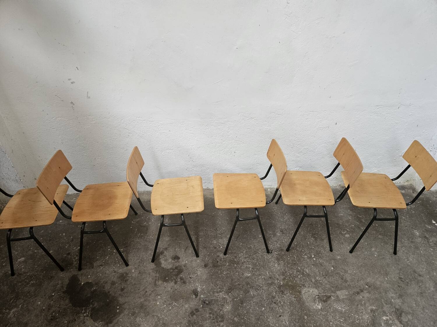 Lot of 6 bistro chairs from the 1980s