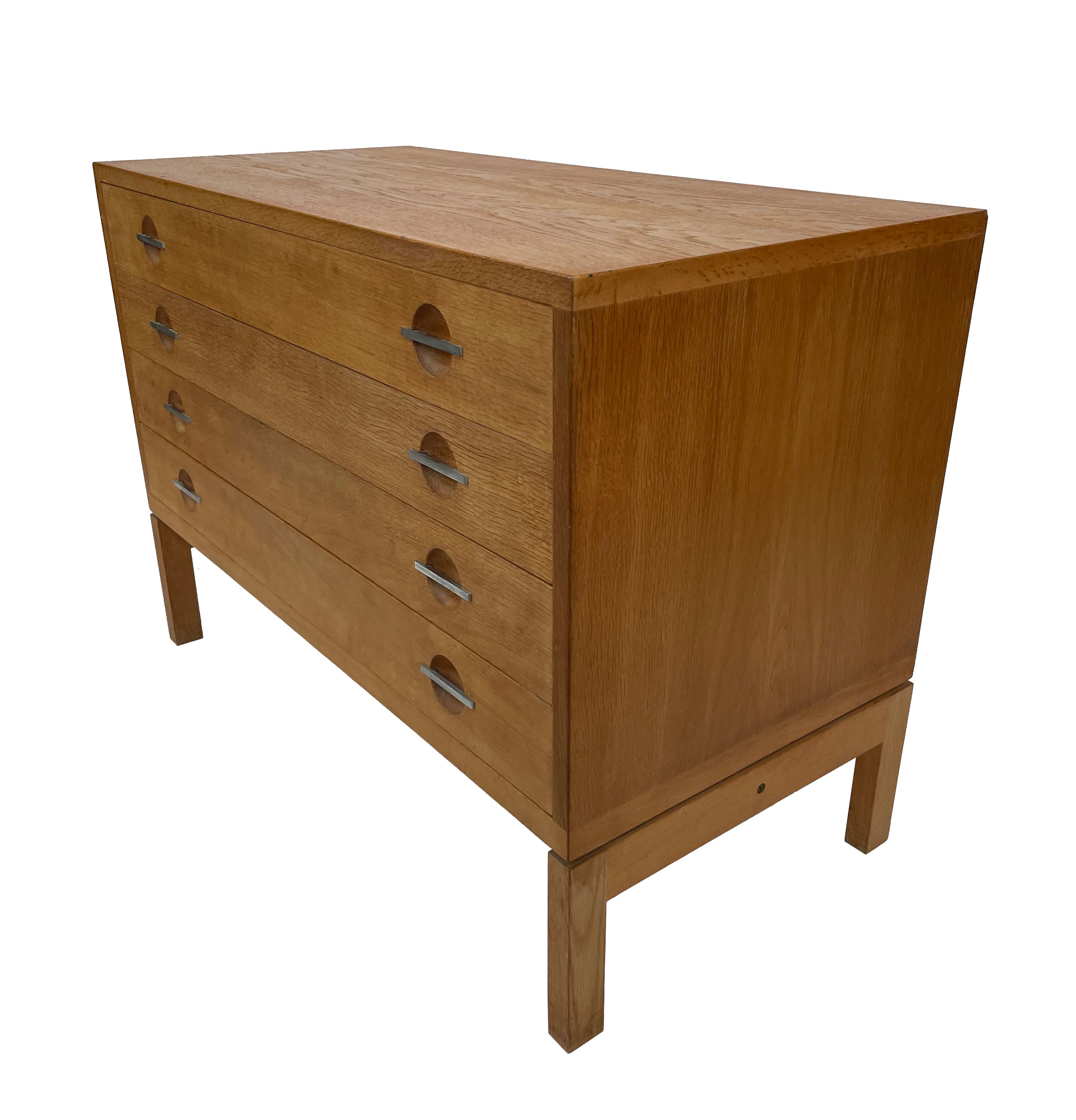 Hans J Wegner oak chest of drawers for RY Møbler, Denmark 60