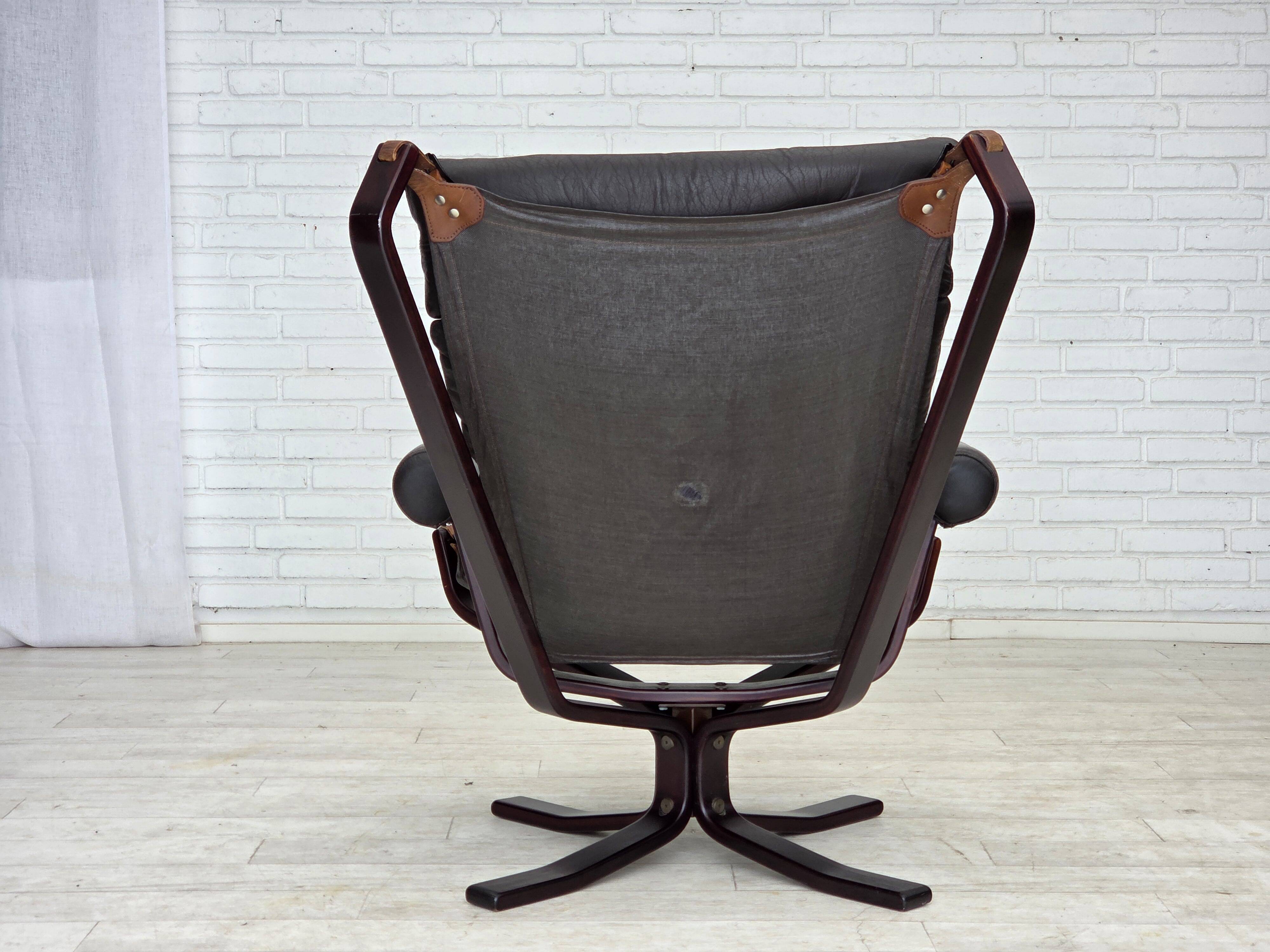 1970s, Norwegian design by Sigurd Ressel, lounge chair model "Falcon".