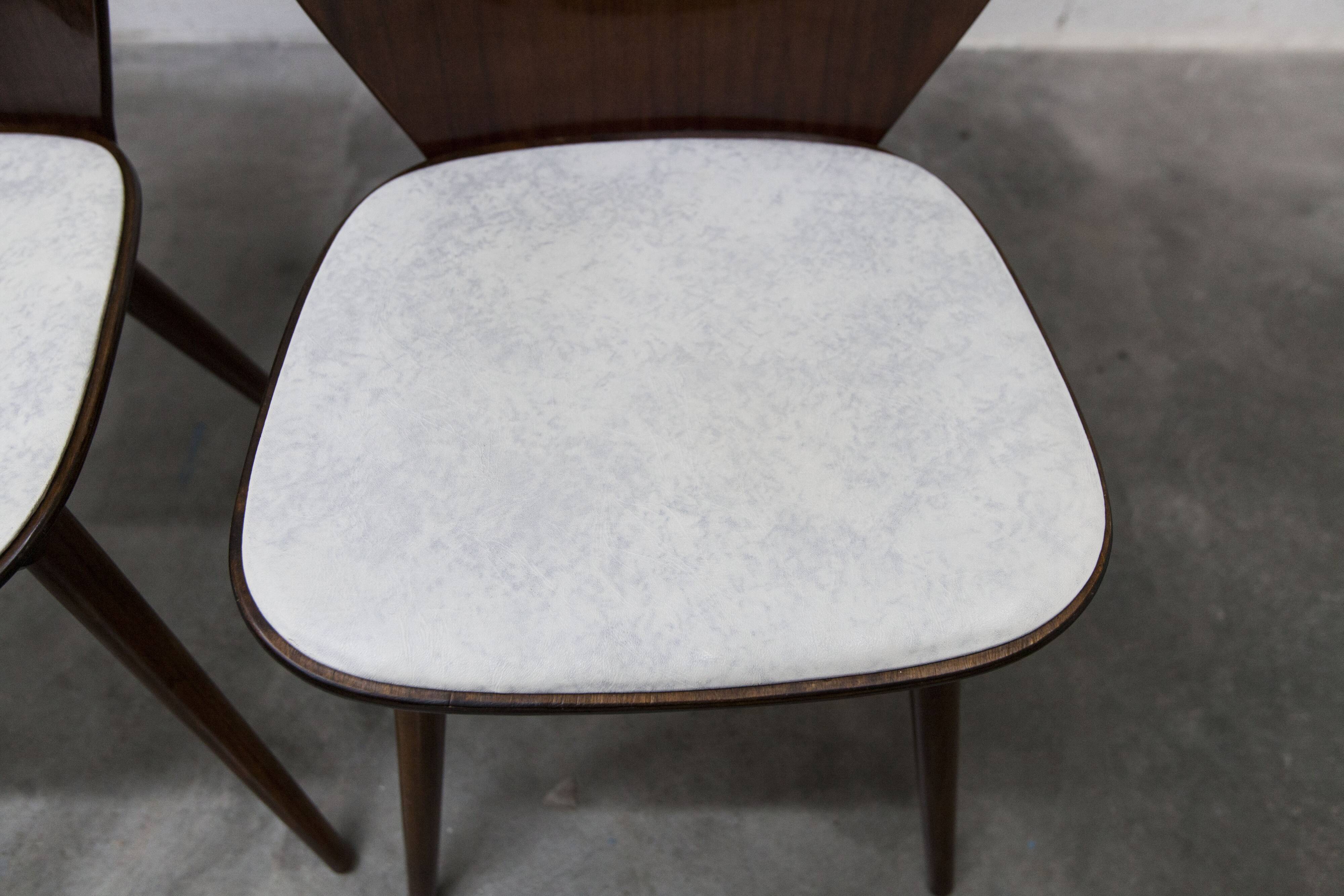 Lot de 6 chaises Baumann modèle 840 G2S finition acajou verni, 1963