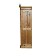 Armoire vintage sculptée main style Art Nouveau