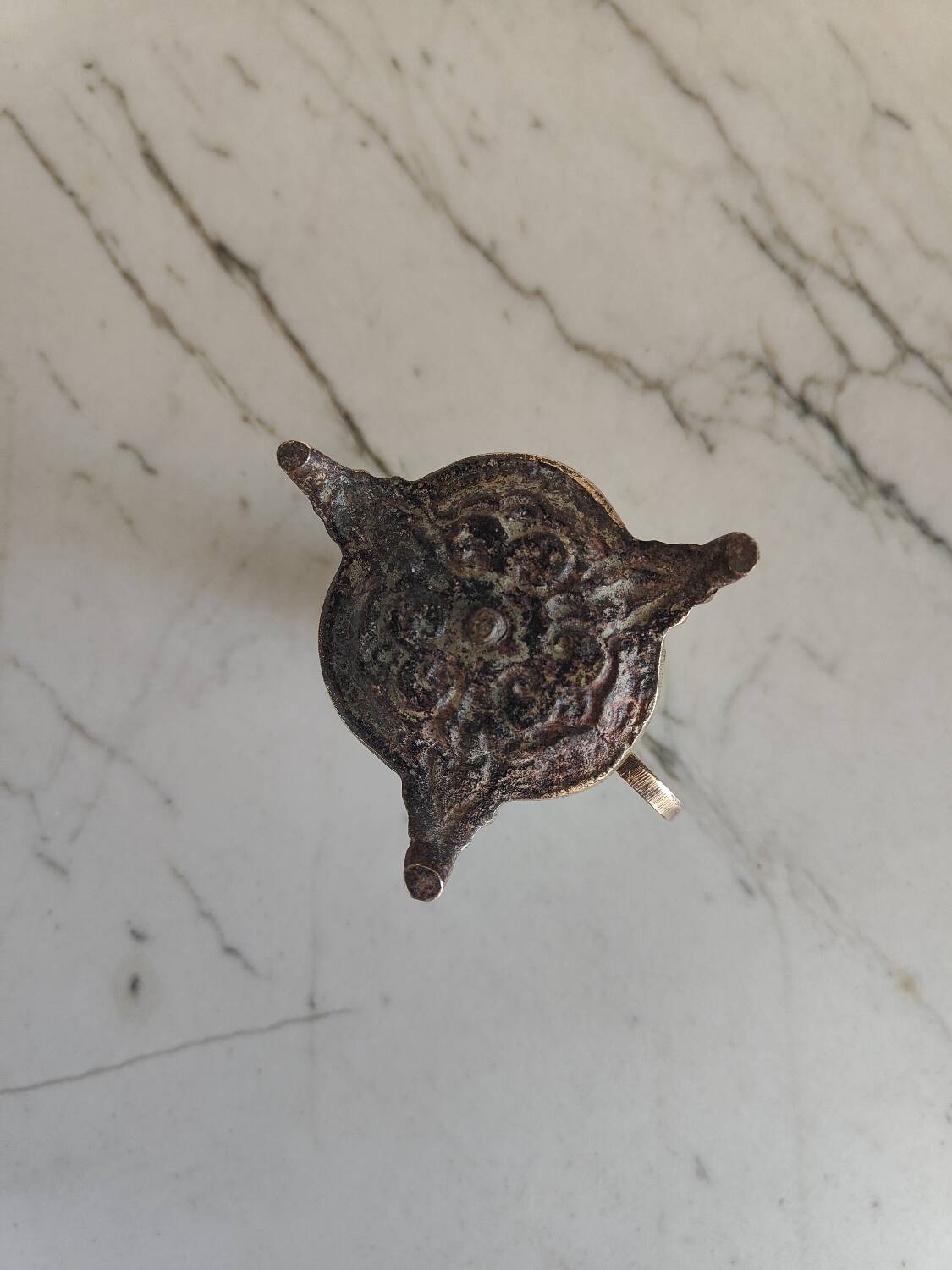 Candle holder