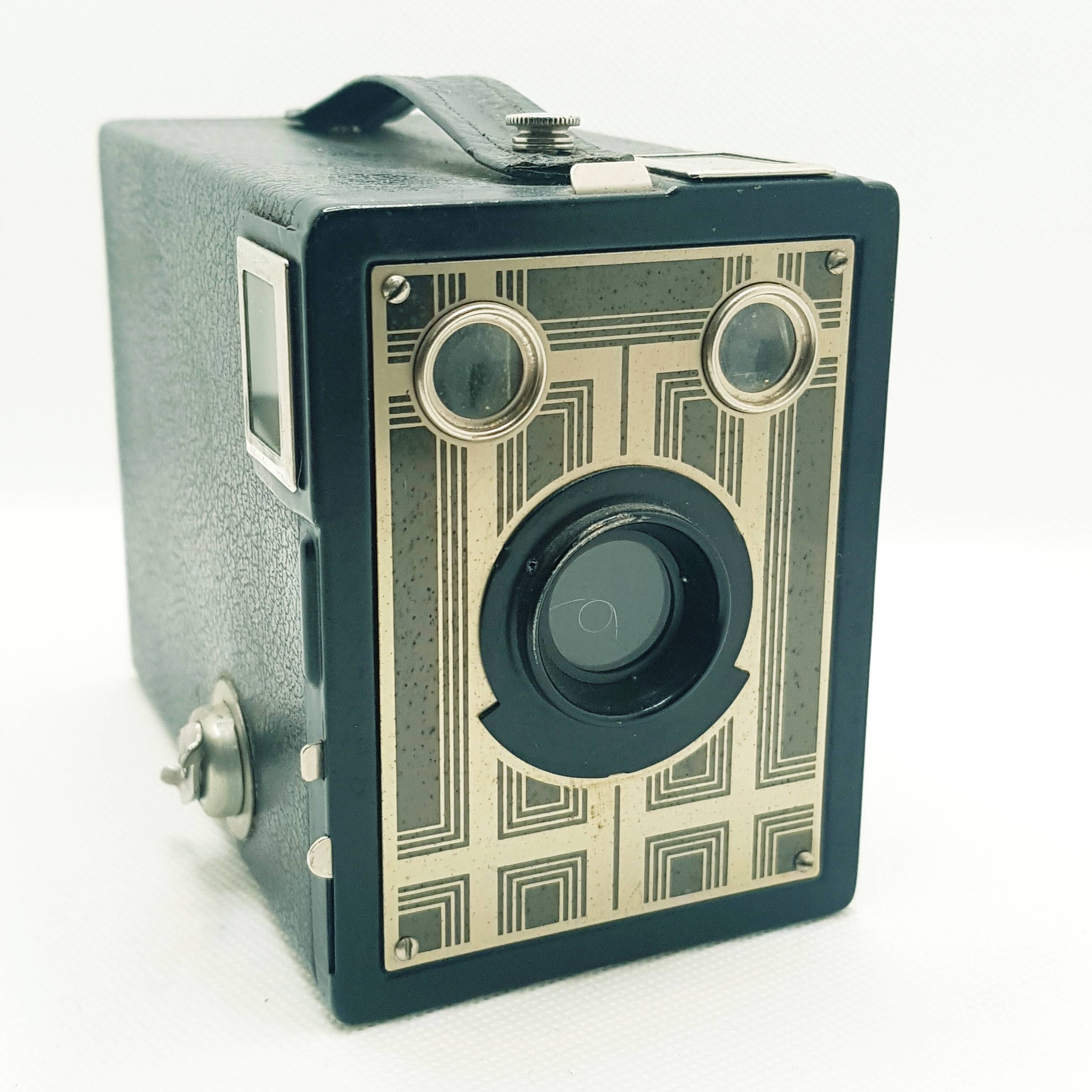 Six-20 Junior Brownie camera